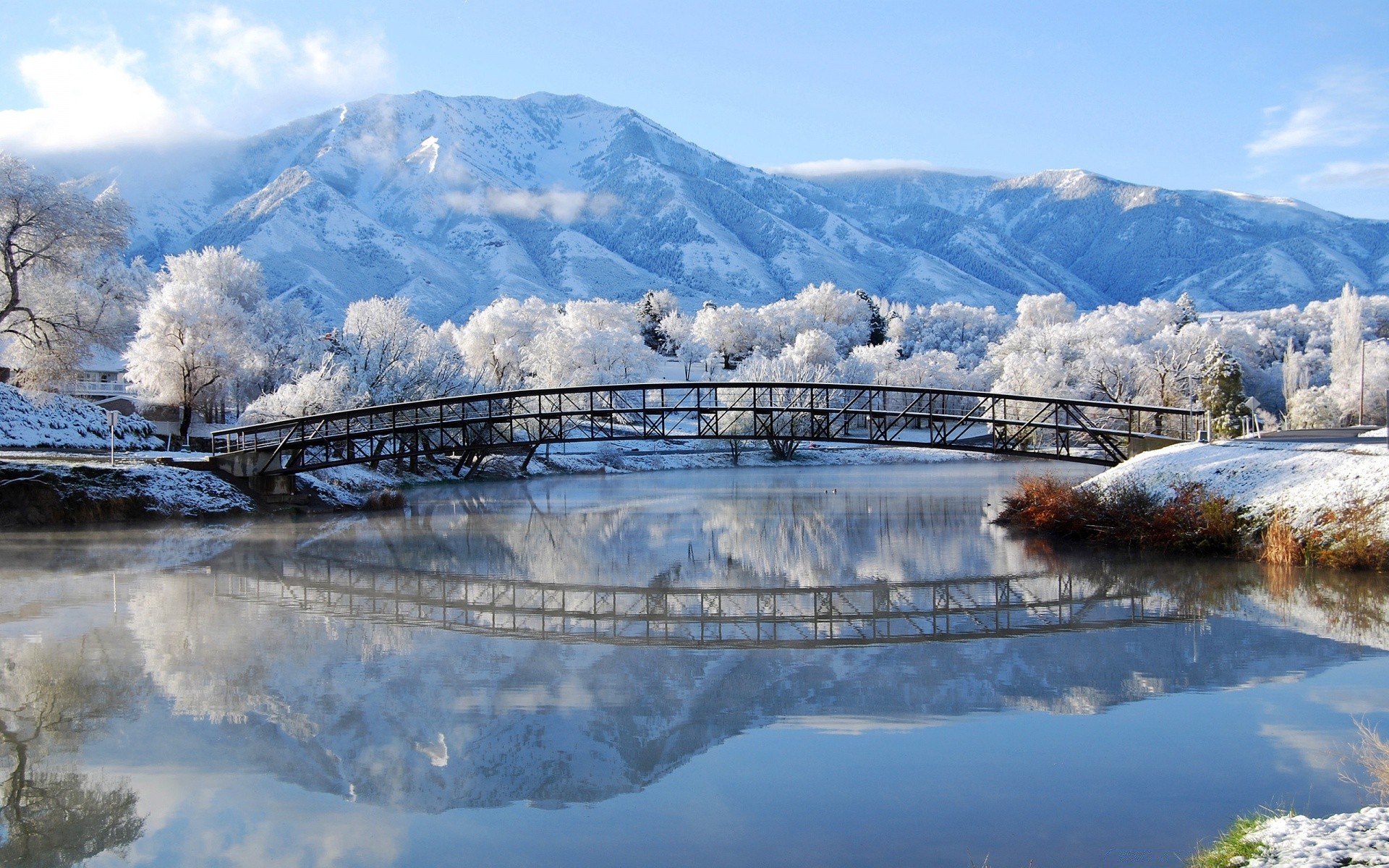 montagnes neige paysage eau hiver lac rivière nature montagnes voyage froid glace scénique réflexion ciel bois bois beau