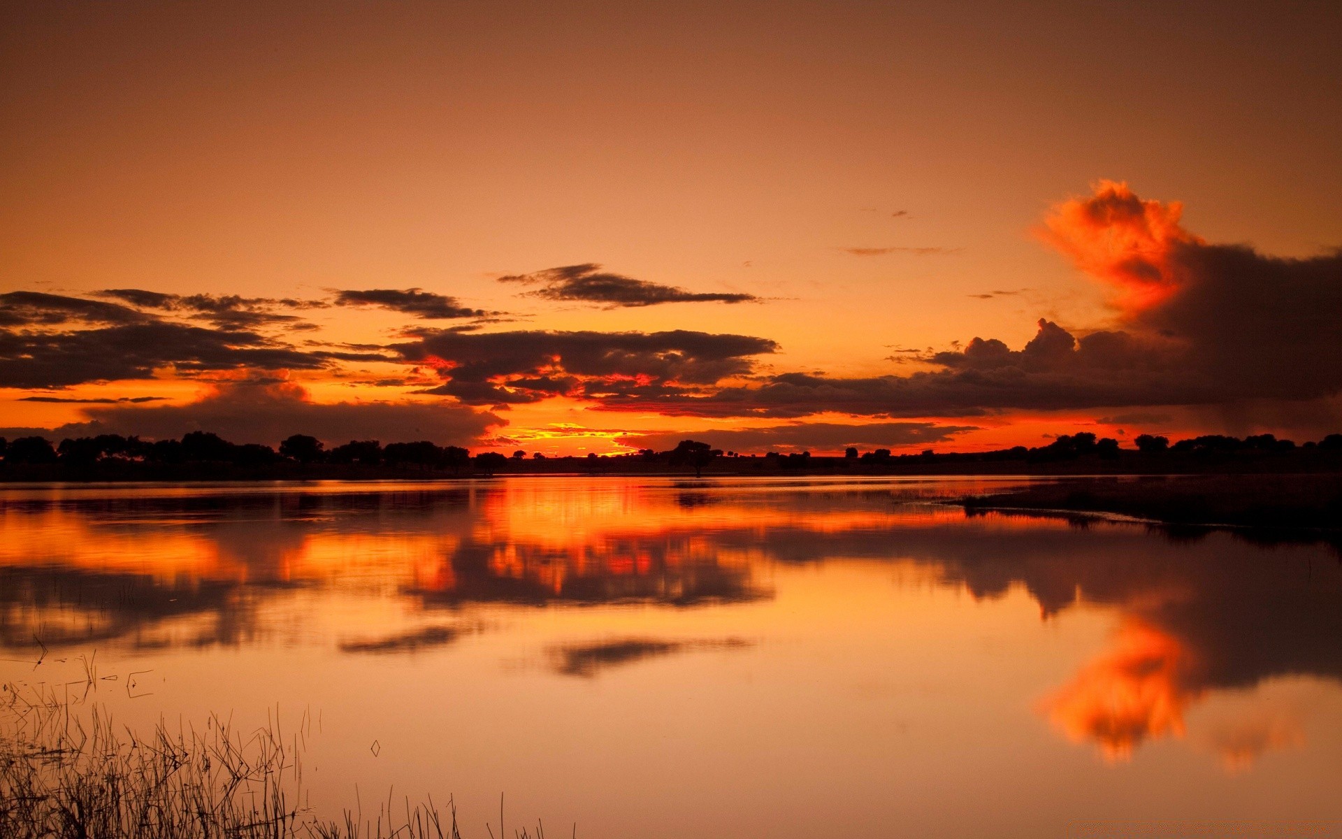 laghi tramonto alba acqua sole riflessione crepuscolo sera cielo natura paesaggio