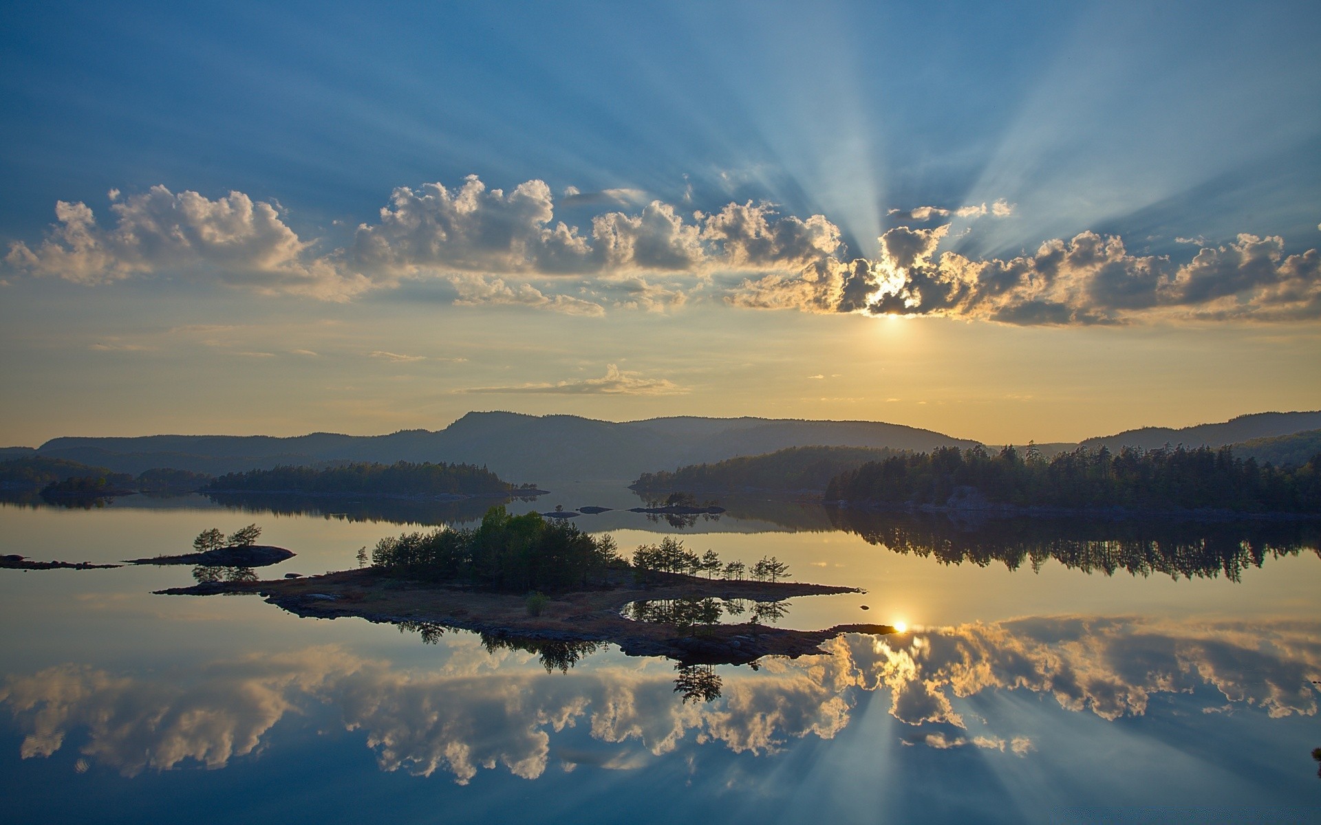 see dämmerung sonnenuntergang landschaft himmel wasser abend nebel reisen reflexion natur nebel berge im freien sonne wetter baum dämmerung