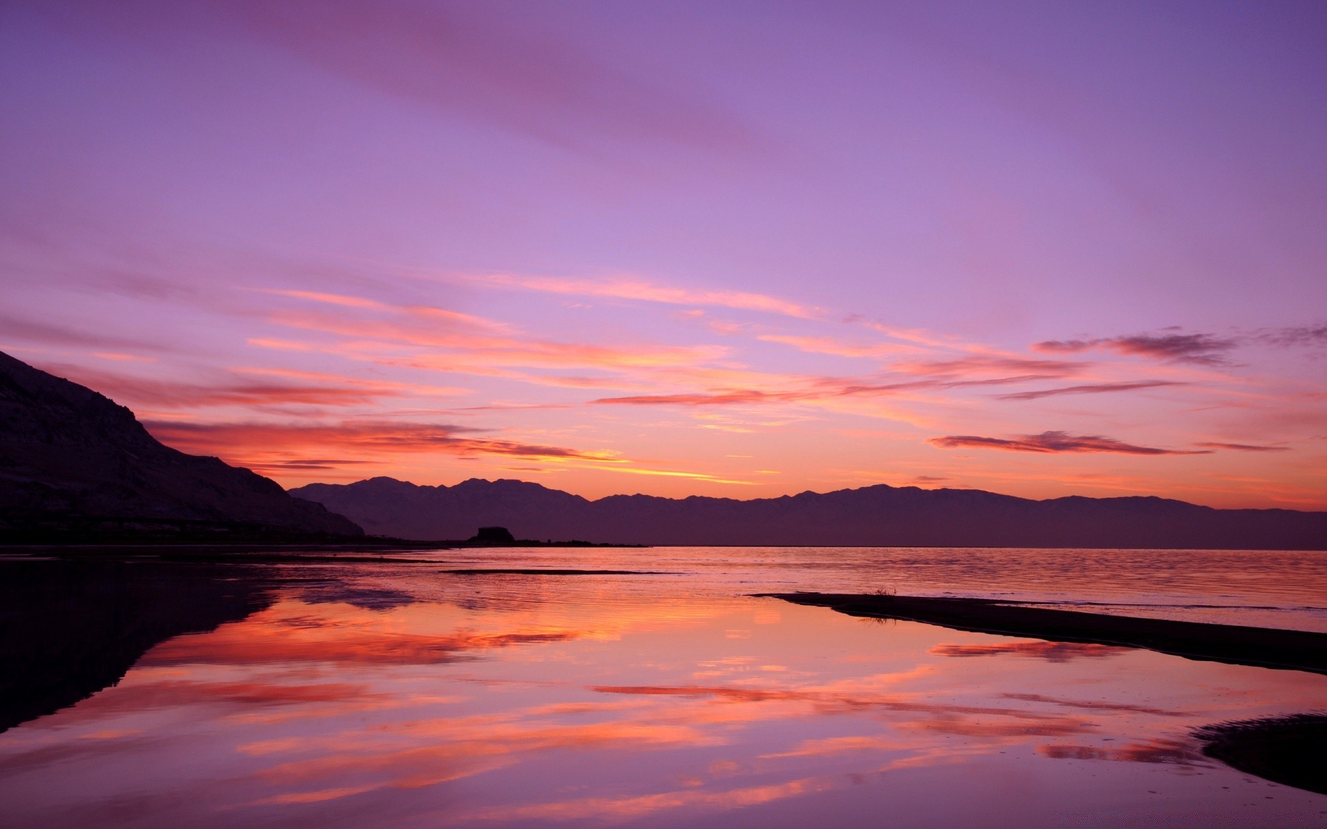 montagna tramonto alba acqua crepuscolo sera riflessione sole cielo lago paesaggio mare