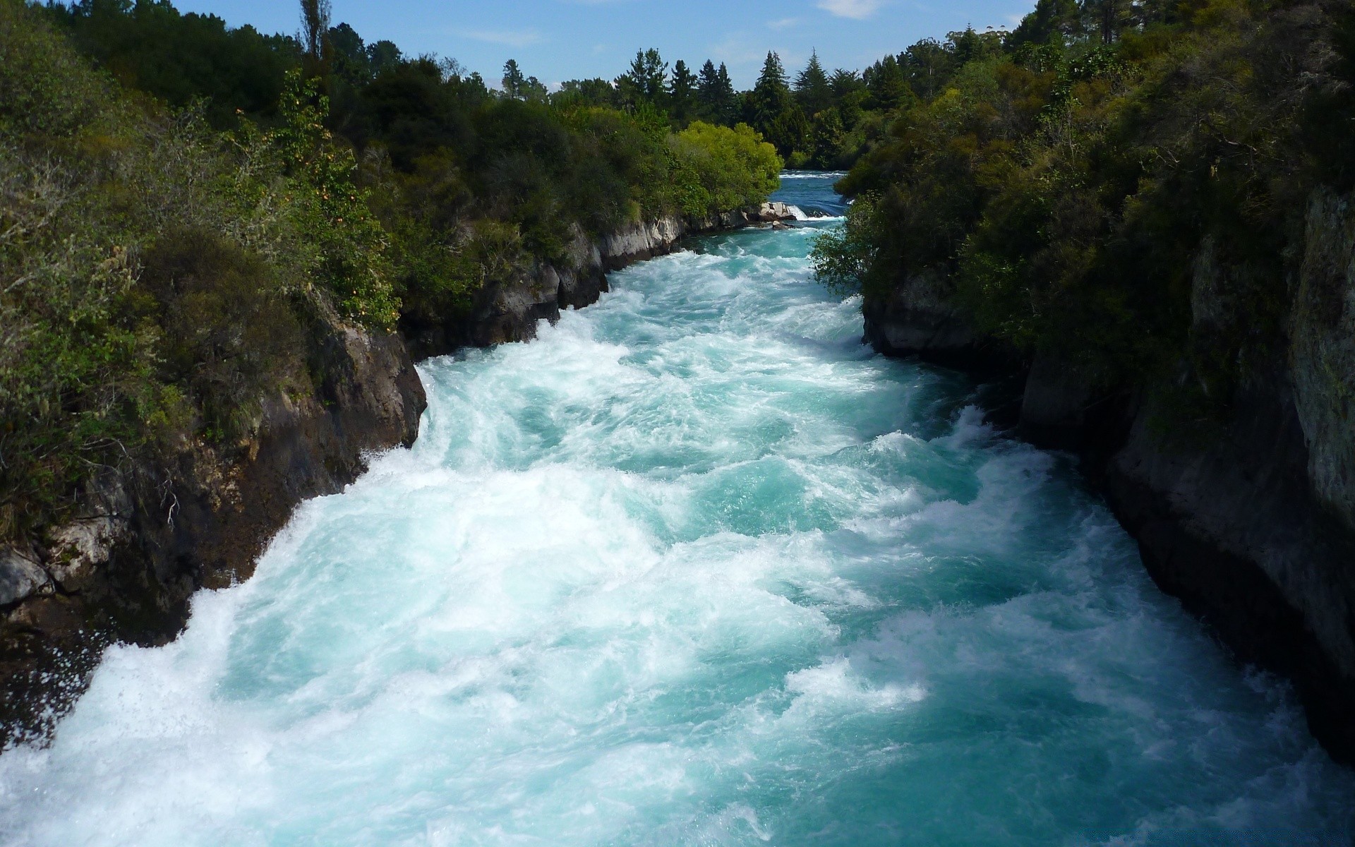 flüsse teiche und bäche teiche und bäche wasser wasserfall reisen landschaft fluss rock natur tageslicht im freien landschaftlich meer landschaft berge bewegung kaskade baum