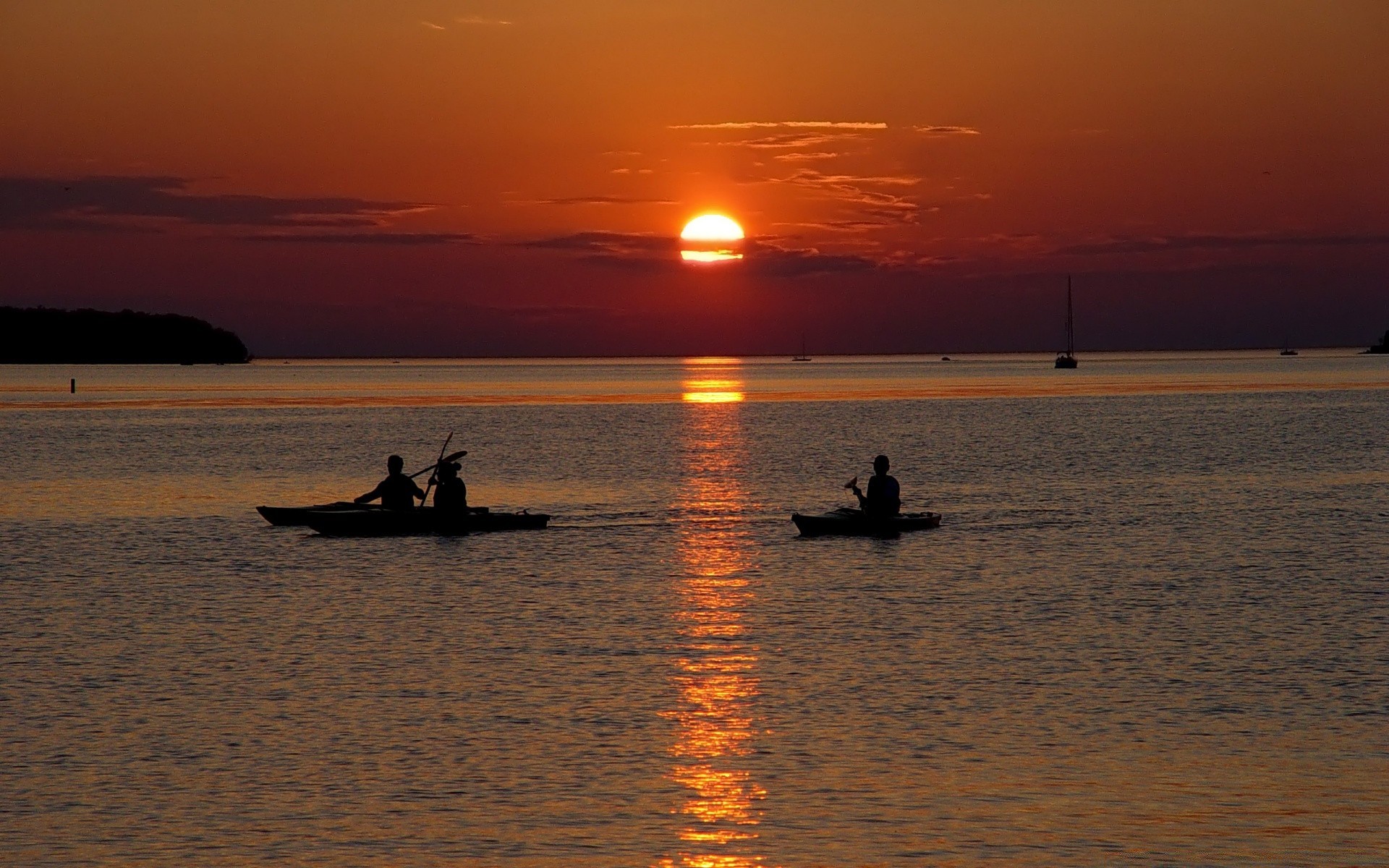 rivière étangs et ruisseaux étangs et ruisseaux coucher de soleil eau aube silhouette rétro-éclairé soir pêcheur mer crépuscule océan bateau plage bateau mer baida soleil lac loisirs plaisancier réflexion