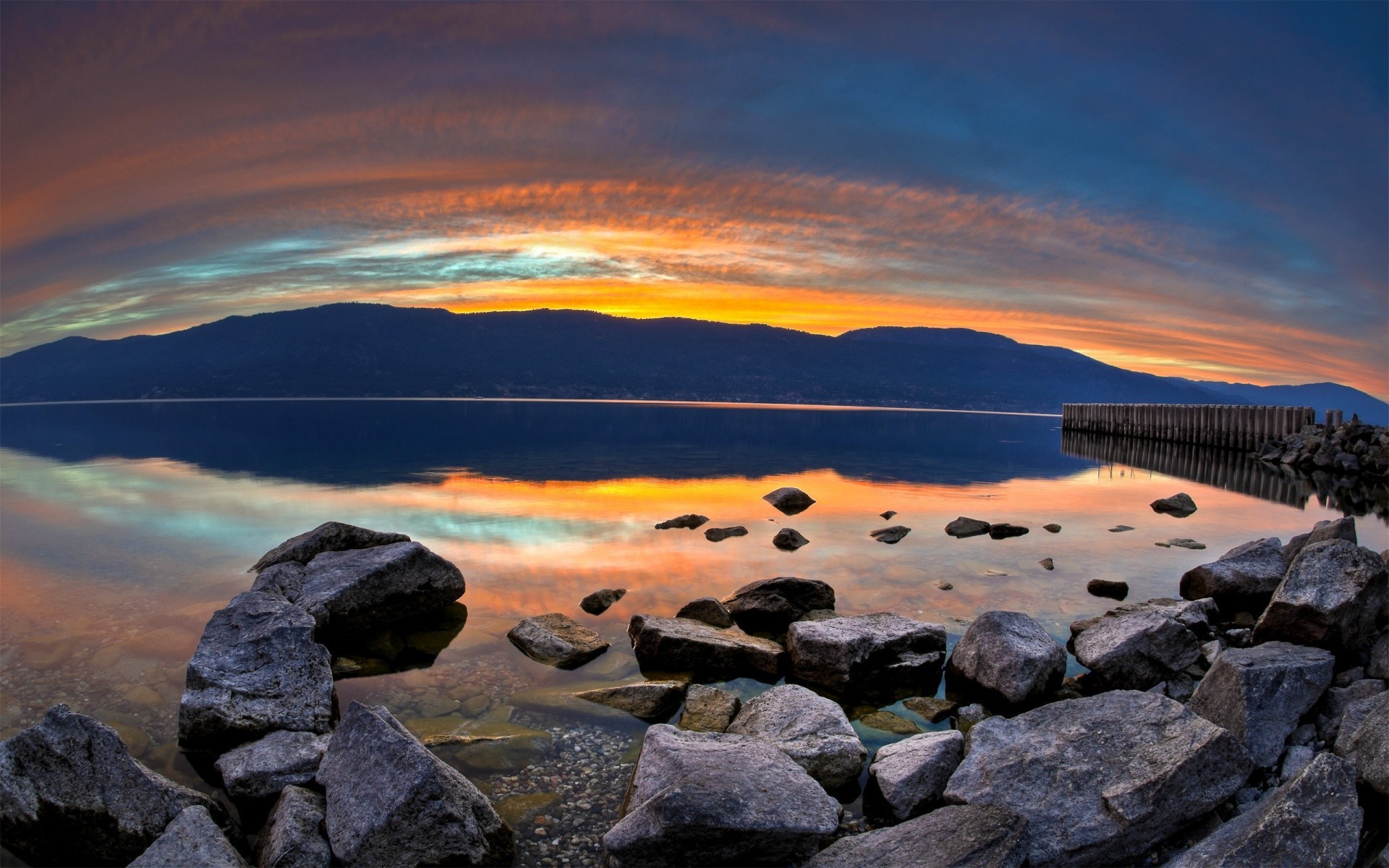 rivières étangs et ruisseaux étangs et ruisseaux paysage coucher de soleil eau ciel voyage nature aube rock mer soir crépuscule à l extérieur plage mer soleil océan lac montagne