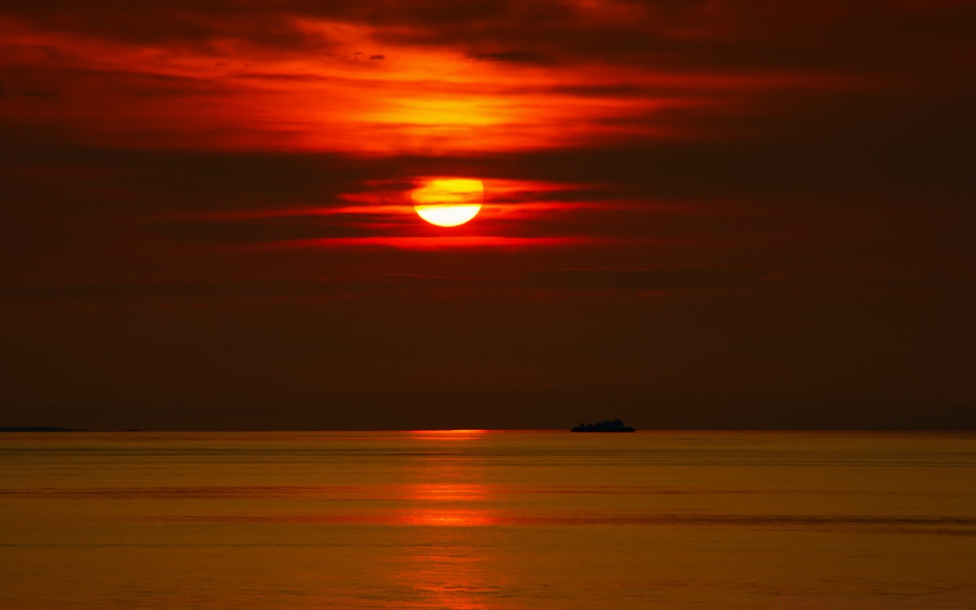 ciel coucher de soleil aube soir soleil crépuscule eau plage mer océan beau temps ciel réflexion nature