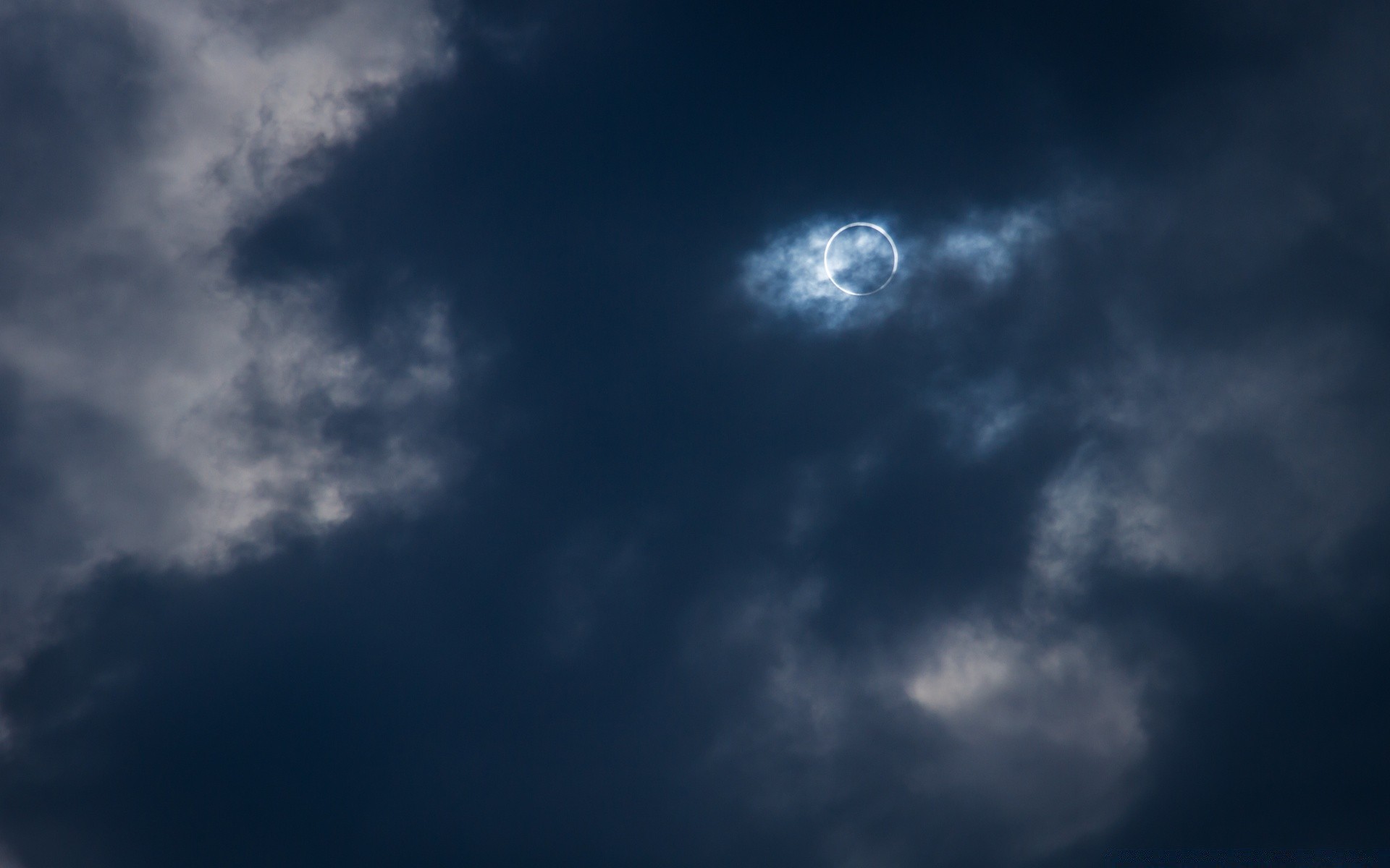 cielo cielo naturaleza luz tiempo sol cielo luna al aire libre nube escritorio buen tiempo espacio oscuro meteorología paisaje crepúsculo luna llena noche