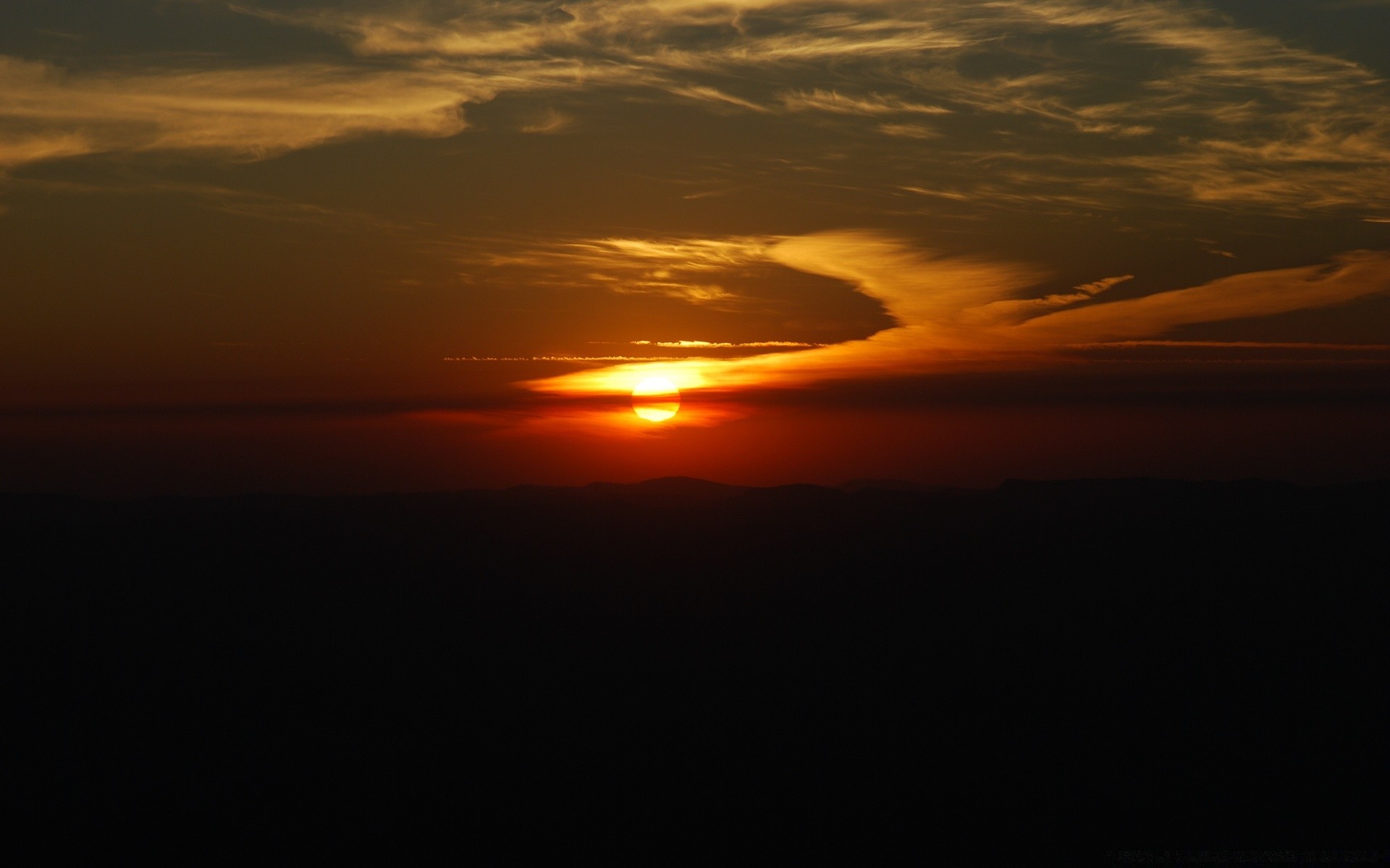 ciel coucher de soleil soleil aube soir ciel crépuscule paysage rétro-éclairé beau temps lumière silhouette