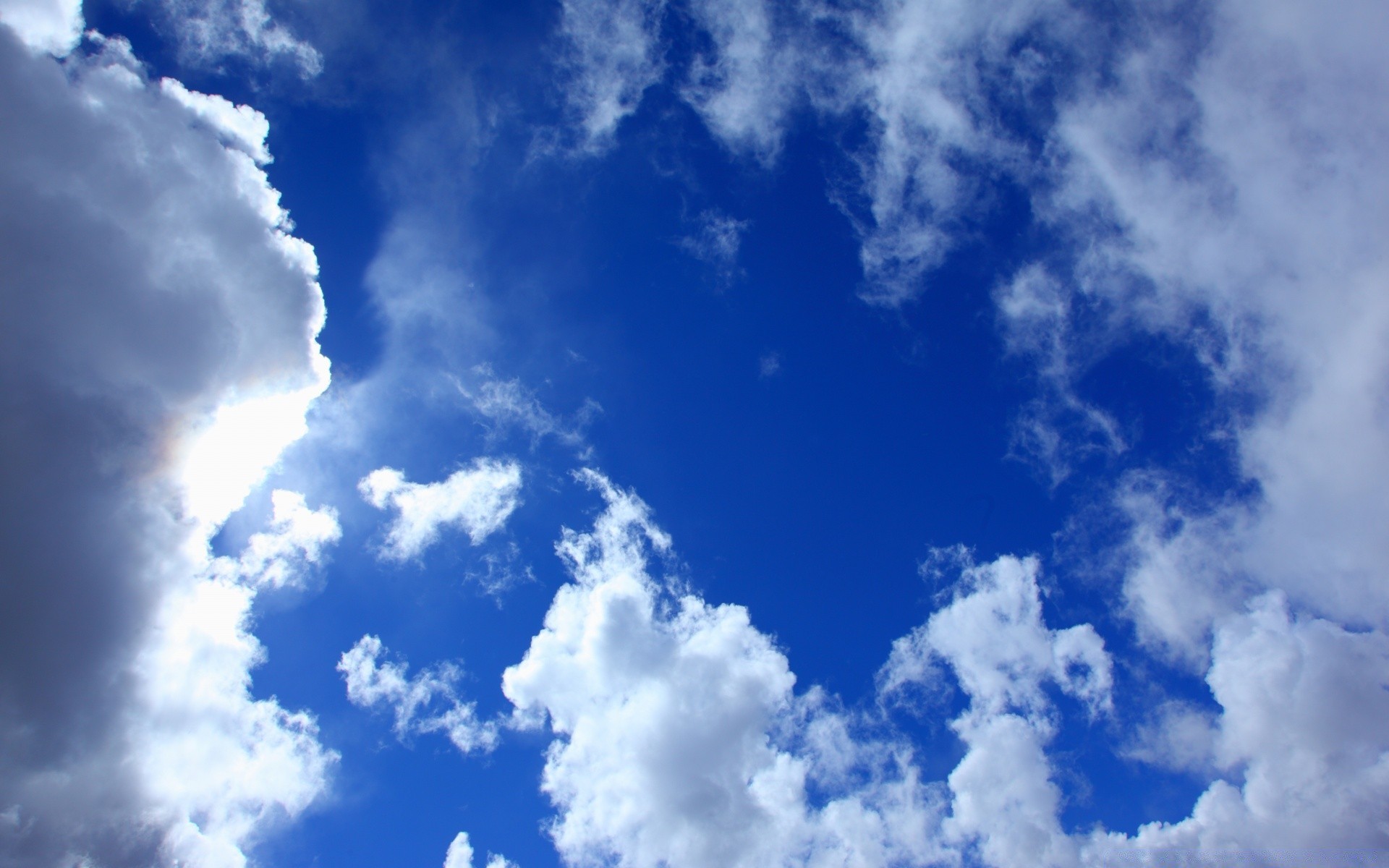 cielo cielo natura bel tempo all aperto estate cielo sole tempo alta luce meteorologia luminoso desktop luce del giorno giù nuvola nuvoloso