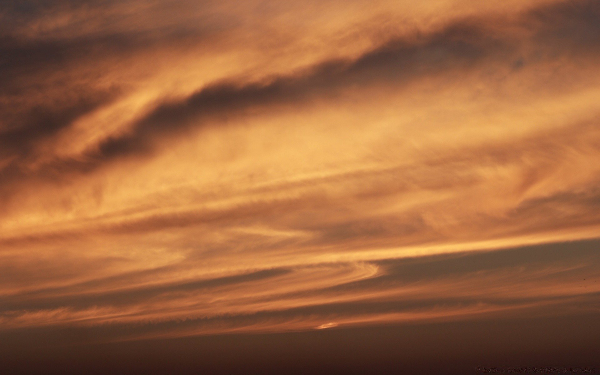 the sky sunset sky landscape sun evening weather dusk storm light nature dawn fair weather outdoors daylight dramatic cloud gold dark desktop