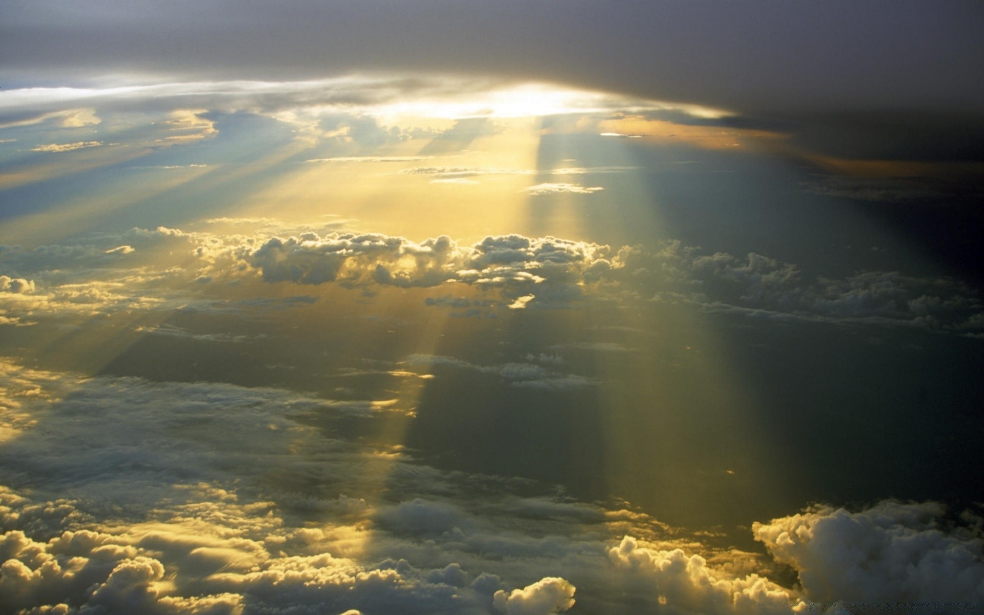 ciel coucher de soleil ciel aube soleil météo nature paysage beau temps soir tempête à l extérieur ciel lumière dramatique météorologie nuage été pluie crépuscule