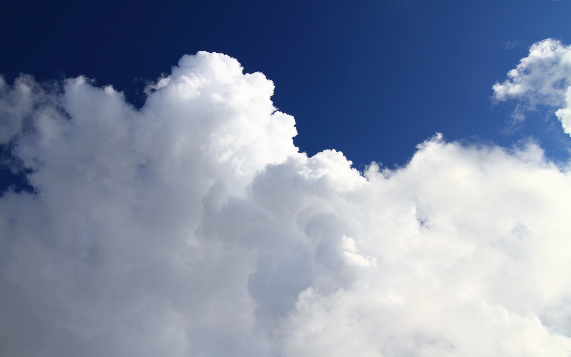 céu céu natureza sol céu verão ao ar livre bom tempo alto para baixo espaço tempo meteorologia luz brilhante