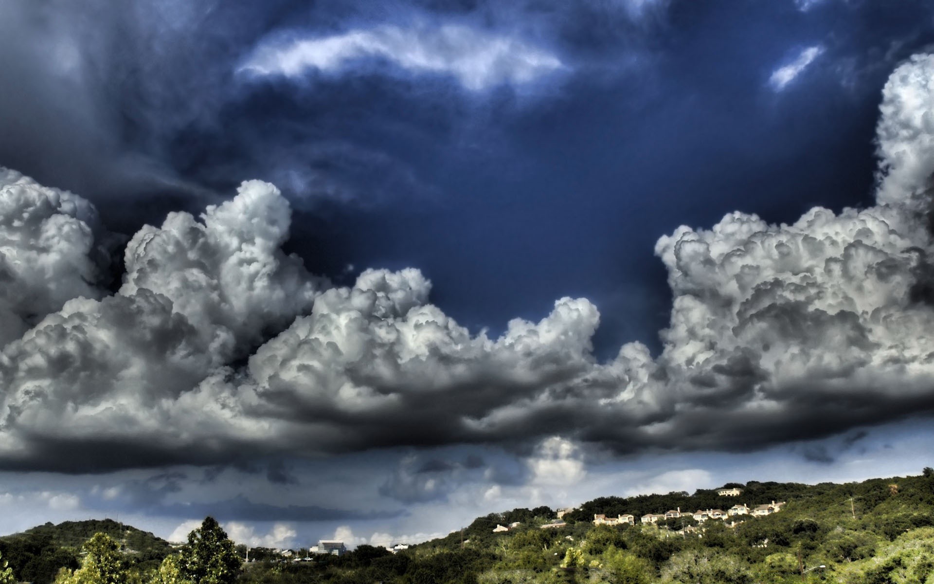 gökyüzü gökyüzü fırtına doğa hava durumu açık havada manzara yağmur dramatik fırtına güzel hava bulut ışık doğal meteoroloji gün ışığı yaz gökyüzü güneş moody