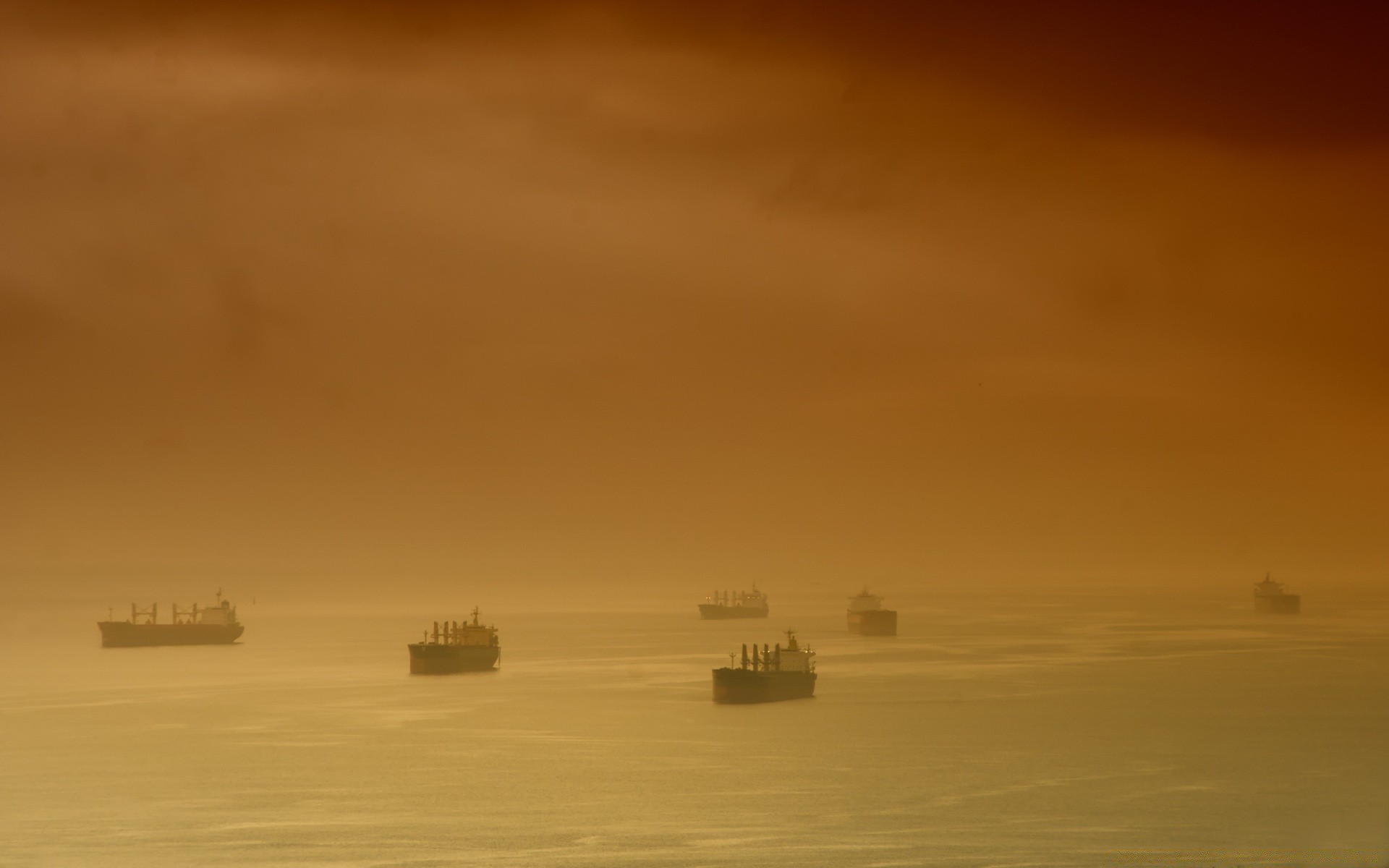 cielo agua puesta de sol mar amanecer playa océano niebla noche barco crepúsculo mar sistema de transporte barco paisaje coche viajes sol paisaje luz