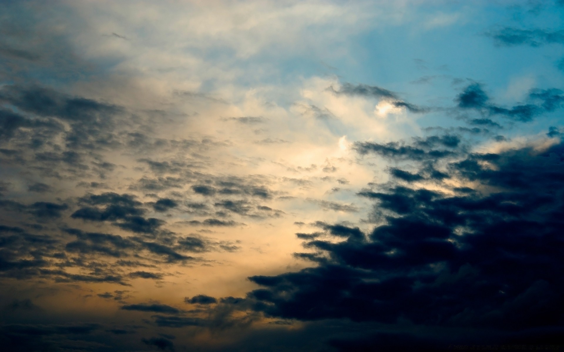 cielo natura cielo all aperto sole tramonto bel tempo tempo meteorologia luce estate paesaggio nuvola pioggia luce del giorno cielo gonfio sera