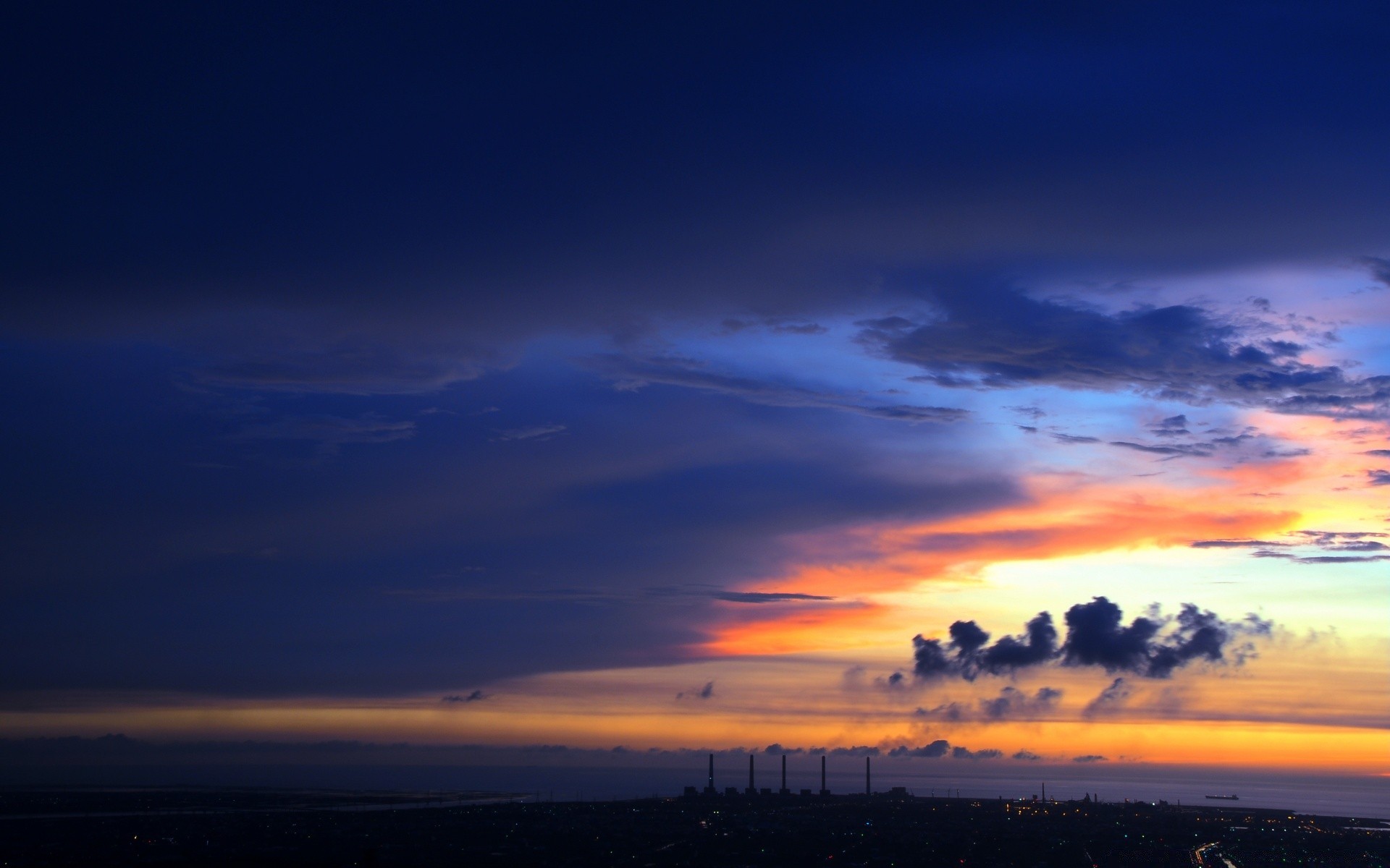 the sky sunset evening sky dusk sun nature outdoors dawn fair weather light summer daylight landscape