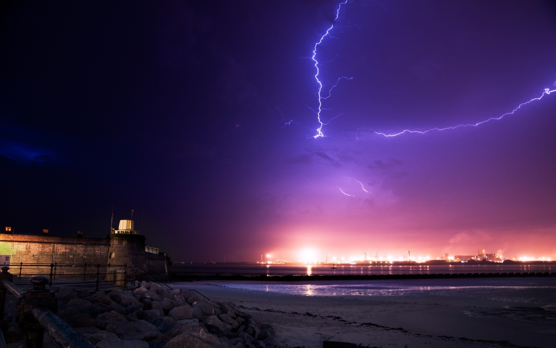 the sky sunset water evening sky dusk sea dawn beach ocean lightning sun light travel storm landscape moon dark