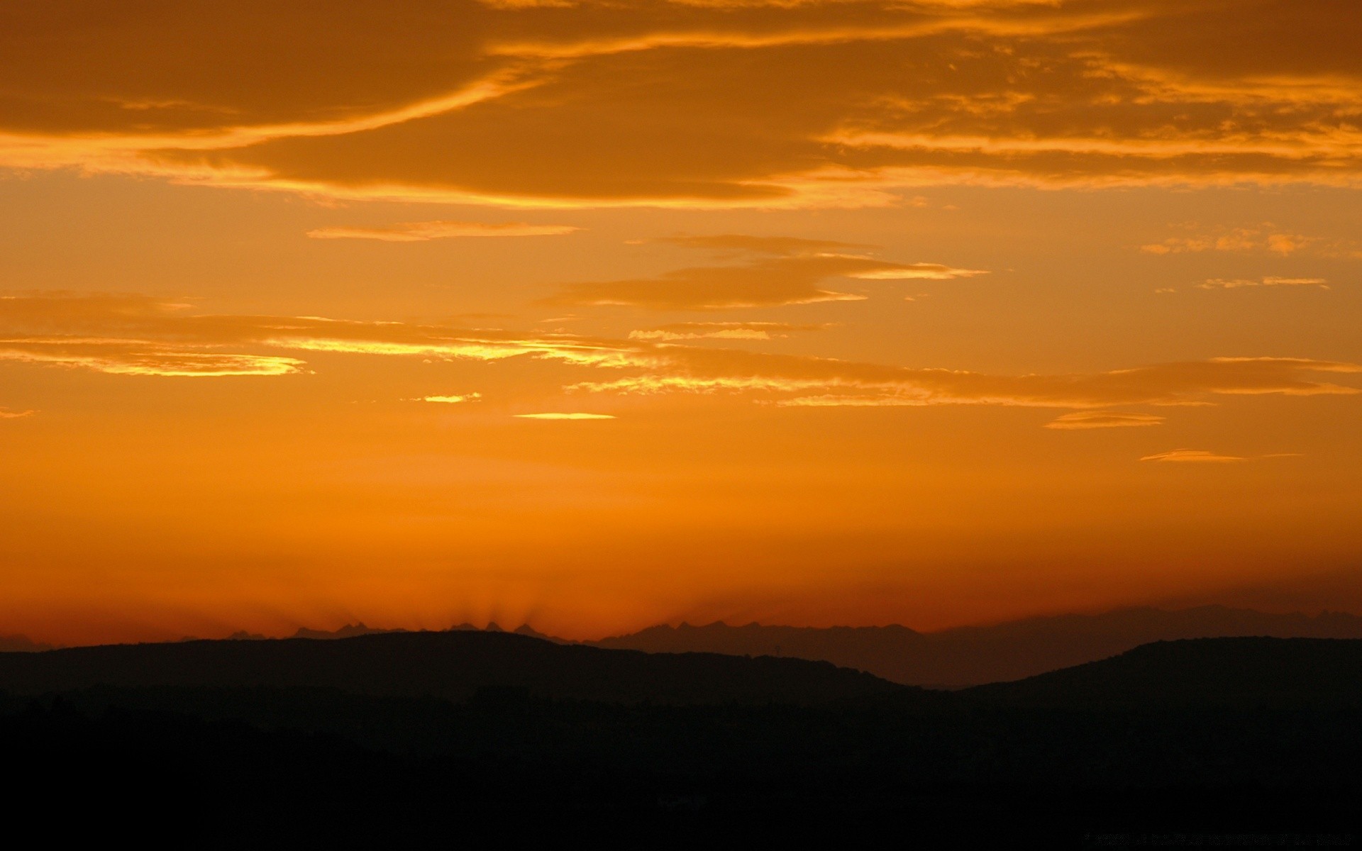 cielo tramonto alba sera sole crepuscolo cielo paesaggio natura illuminato bel tempo silhouette nebbia