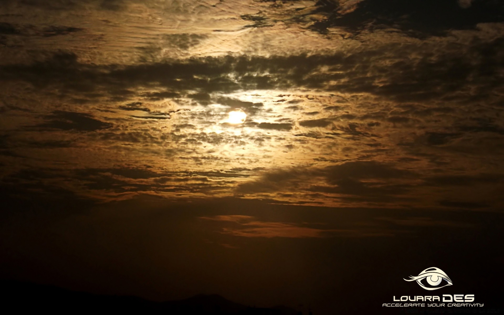 ciel coucher de soleil à l extérieur crépuscule nature soleil ciel aube sombre soir beau temps eau lumière météo dramatique