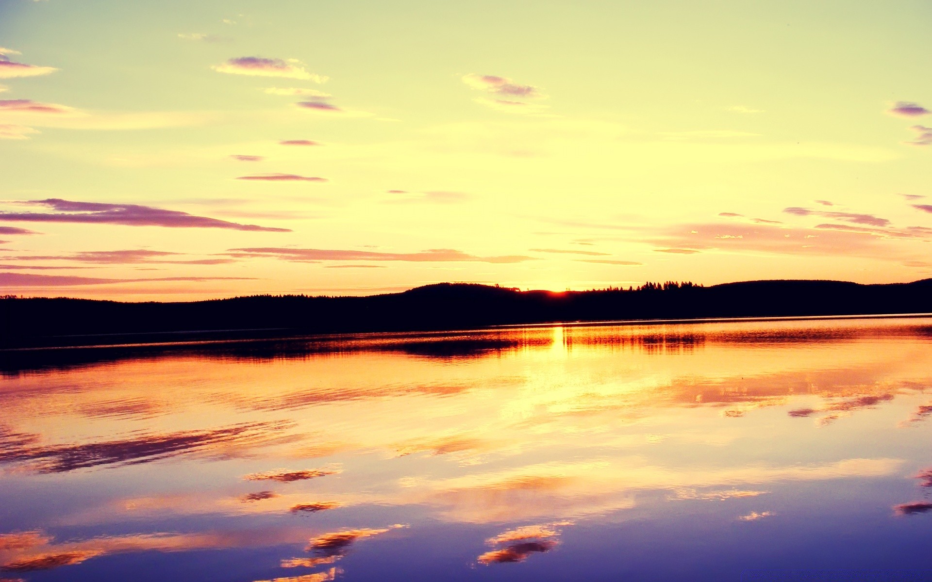 the sky sunset dawn landscape evening water sky dusk reflection sun lake light nature sea outdoors beach