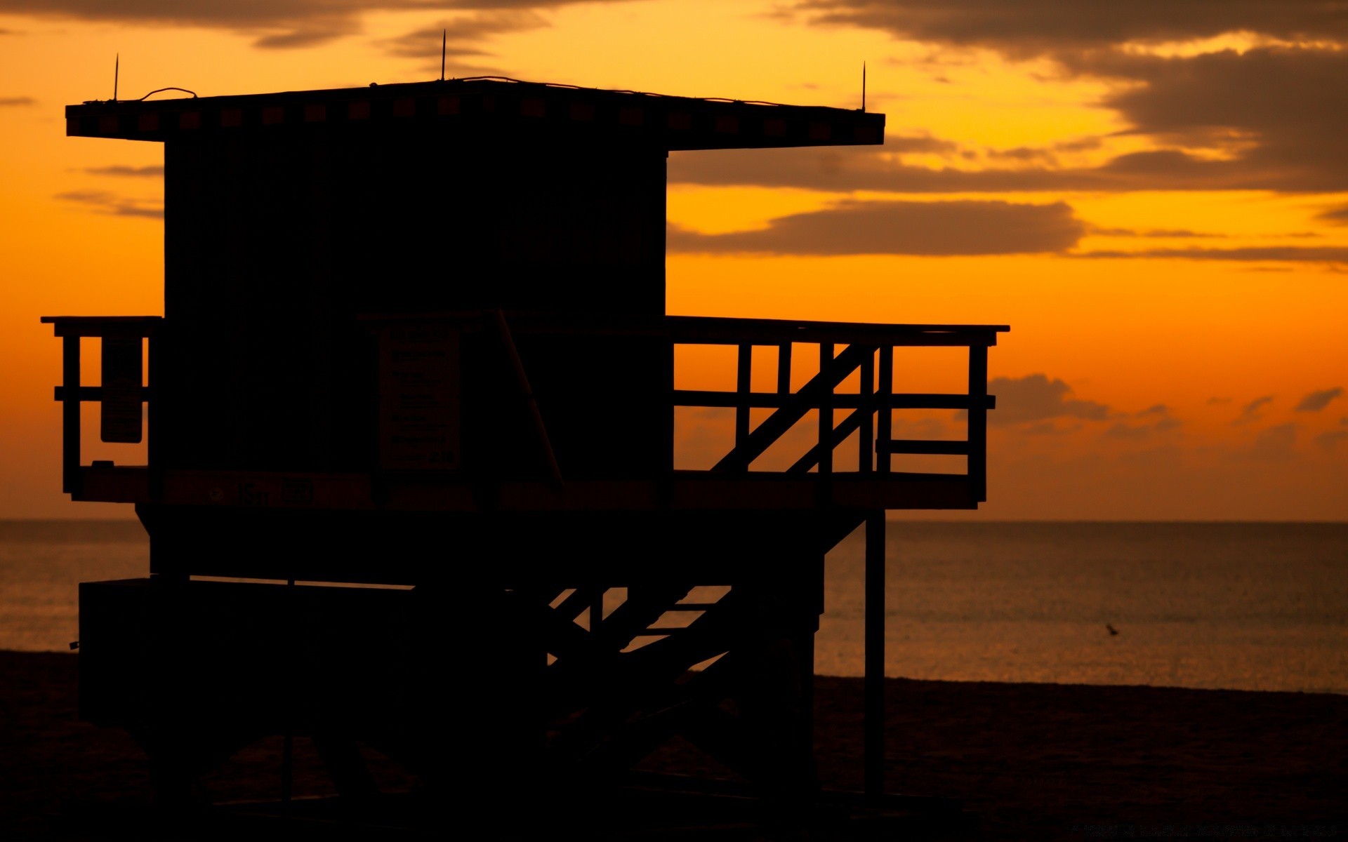 ciel coucher de soleil plage mer océan eau aube crépuscule soleil jetée mer soir lumière paysage silhouette