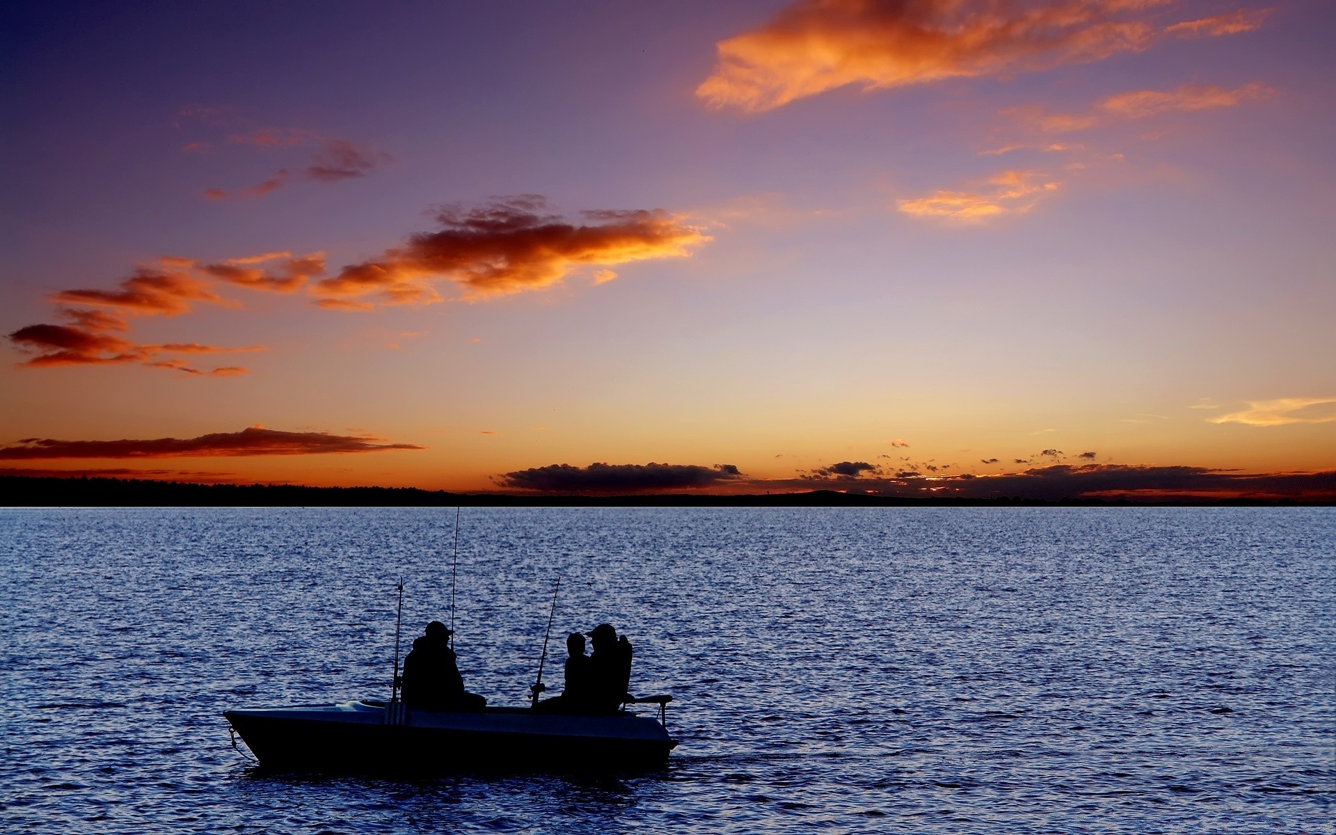 lac coucher de soleil eau aube crépuscule soir bateau silhouette mer océan voyage soleil ciel réflexion sang-froid pêcheur