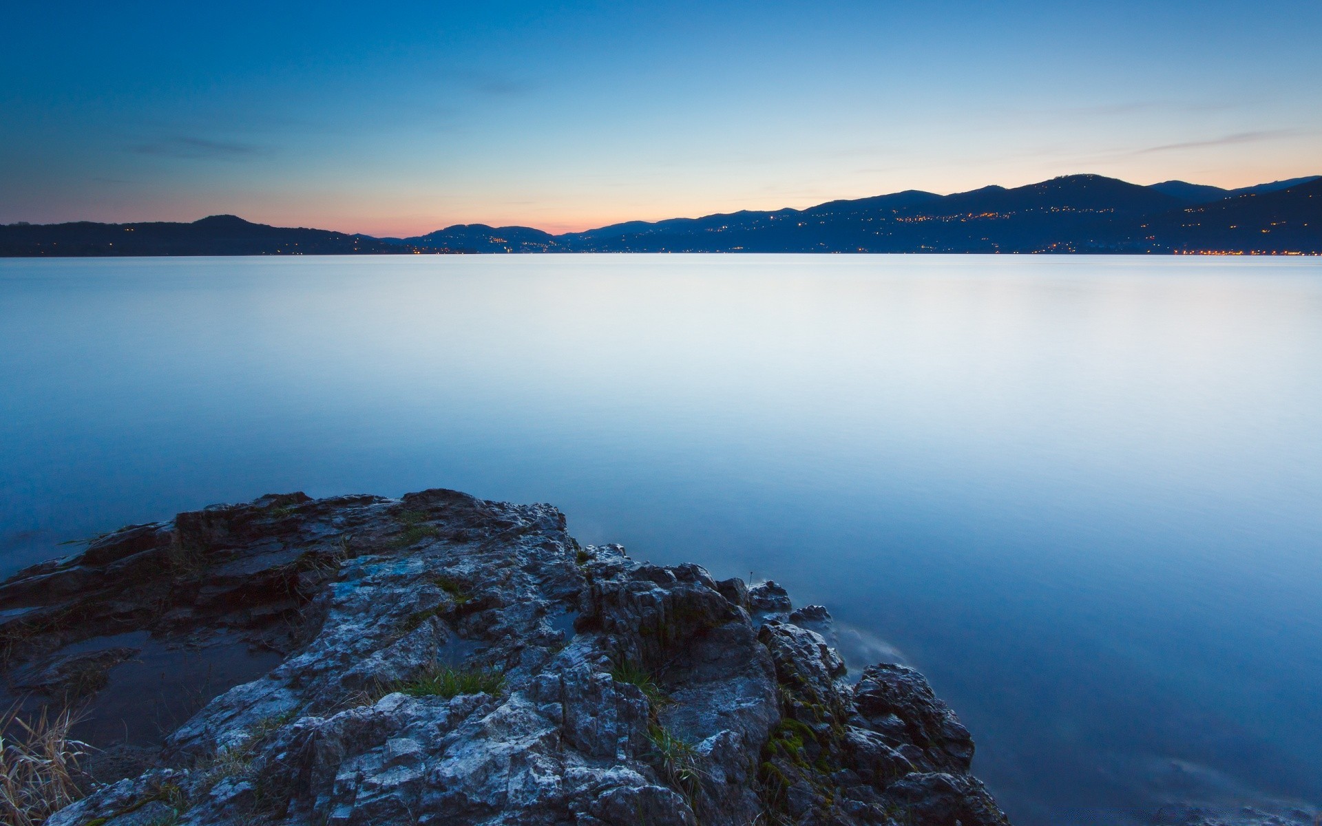 lac eau paysage ciel voyage nature montagnes réflexion mer mer coucher de soleil à l extérieur paysage île aube scénique