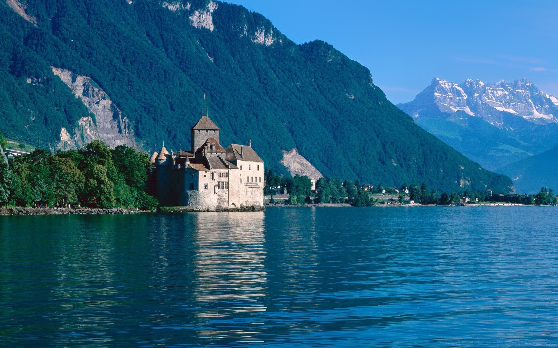 lago acqua viaggi montagna paesaggio all aperto mare fiordo mare turismo cielo riflessione scenico