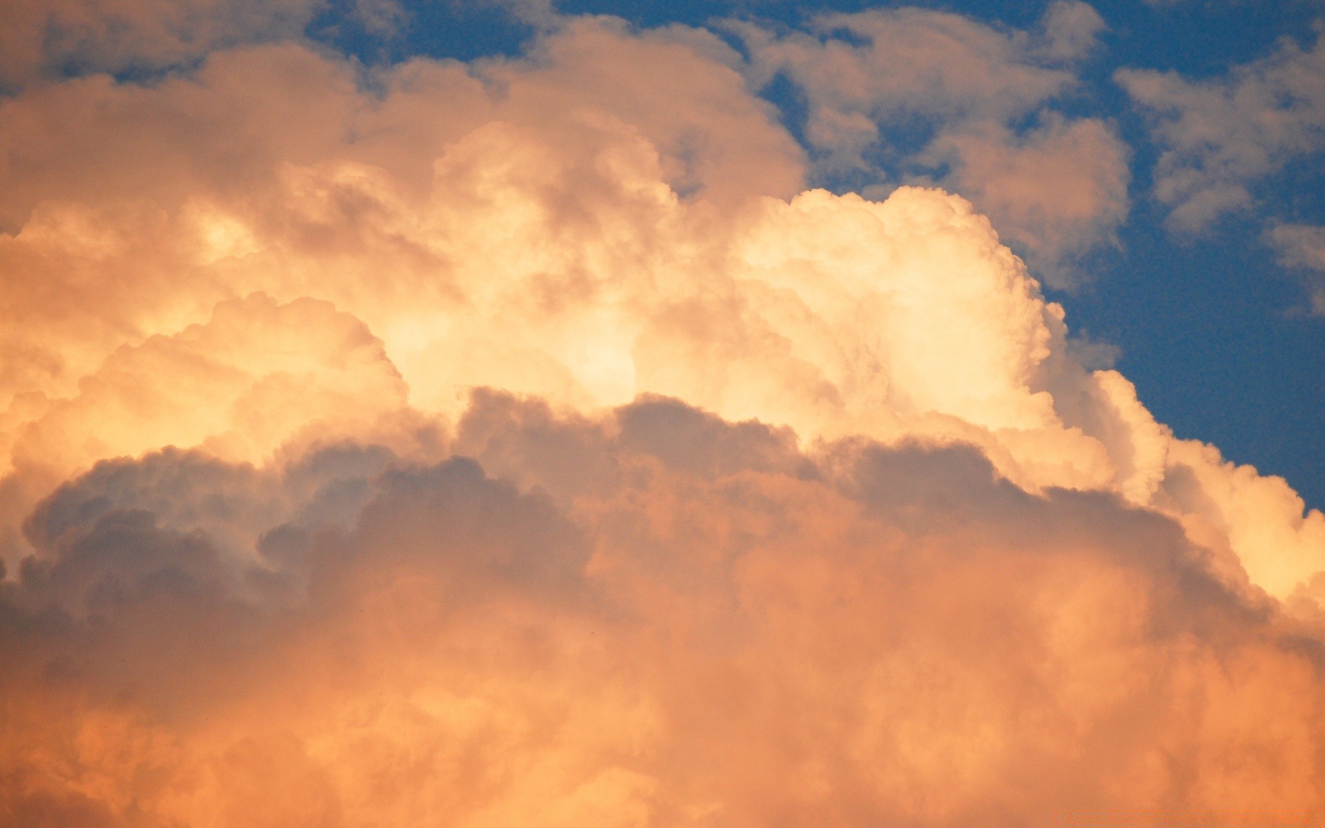 the sky sky weather sunset nature landscape light sun daylight outdoors heaven fair weather puffy cloud meteorology summer storm evening dramatic space