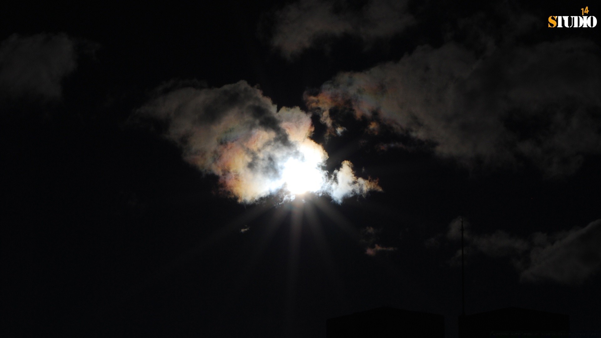 céu astronomia lua luz paisagem escuro céu fumaça chama erupção vulcão sol desastre pôr do sol