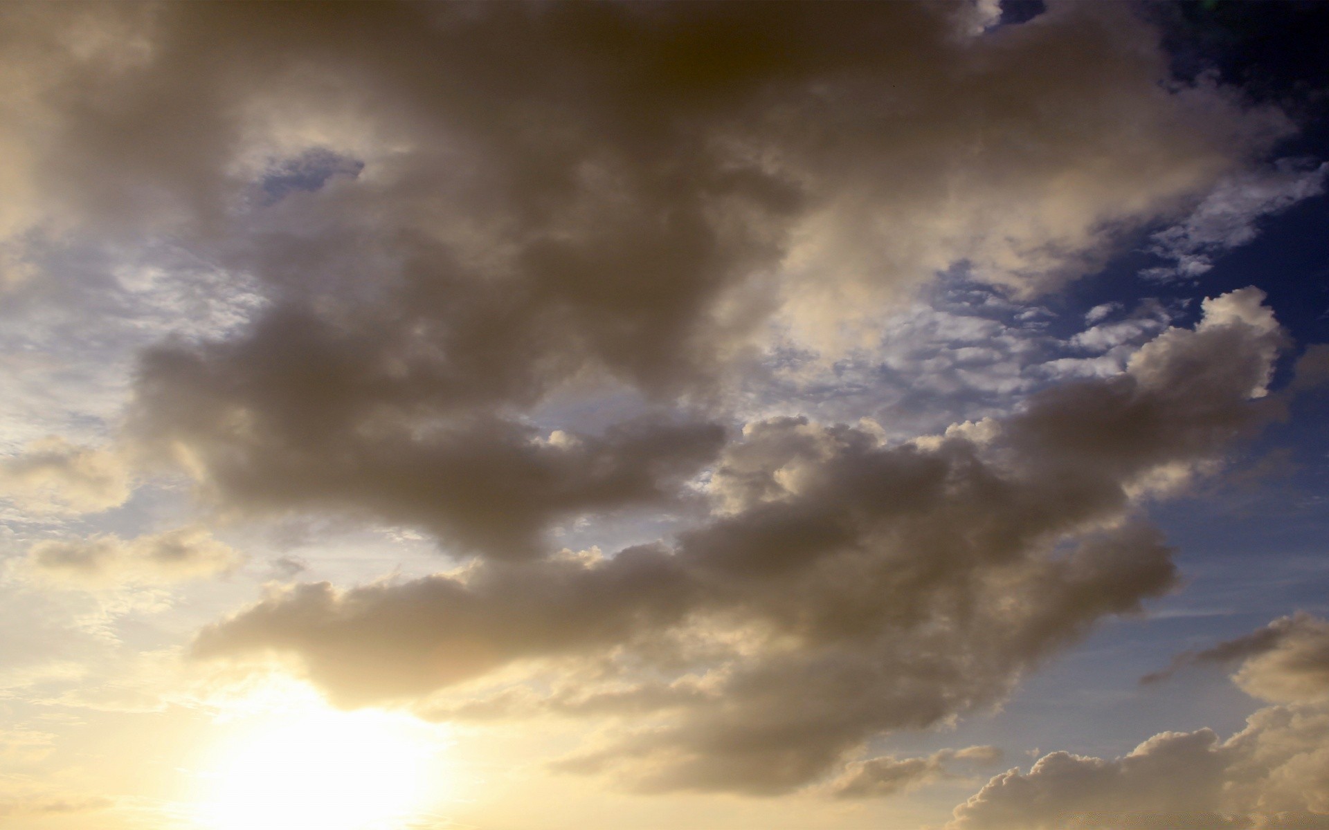 gökyüzü gökyüzü günbatımı güneş hava durumu manzara güzel hava koşulları doğa ışık gün ışığı açık havada meteoroloji şafak gökyüzü fırtına yaz yağmur bulut akşam doğal