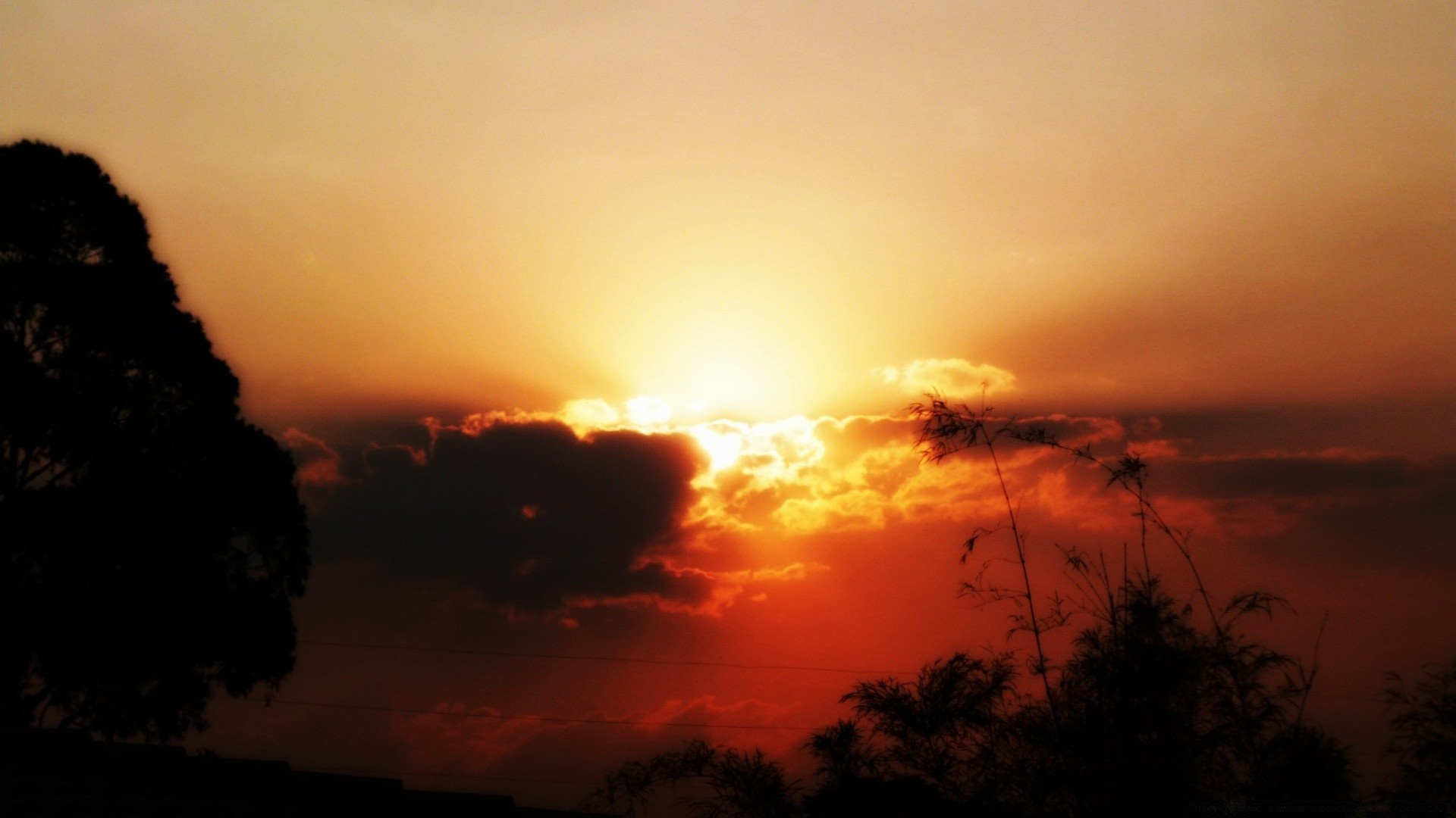 ciel coucher de soleil aube soleil soir rétro-éclairé crépuscule silhouette paysage ciel lumière beau temps nature