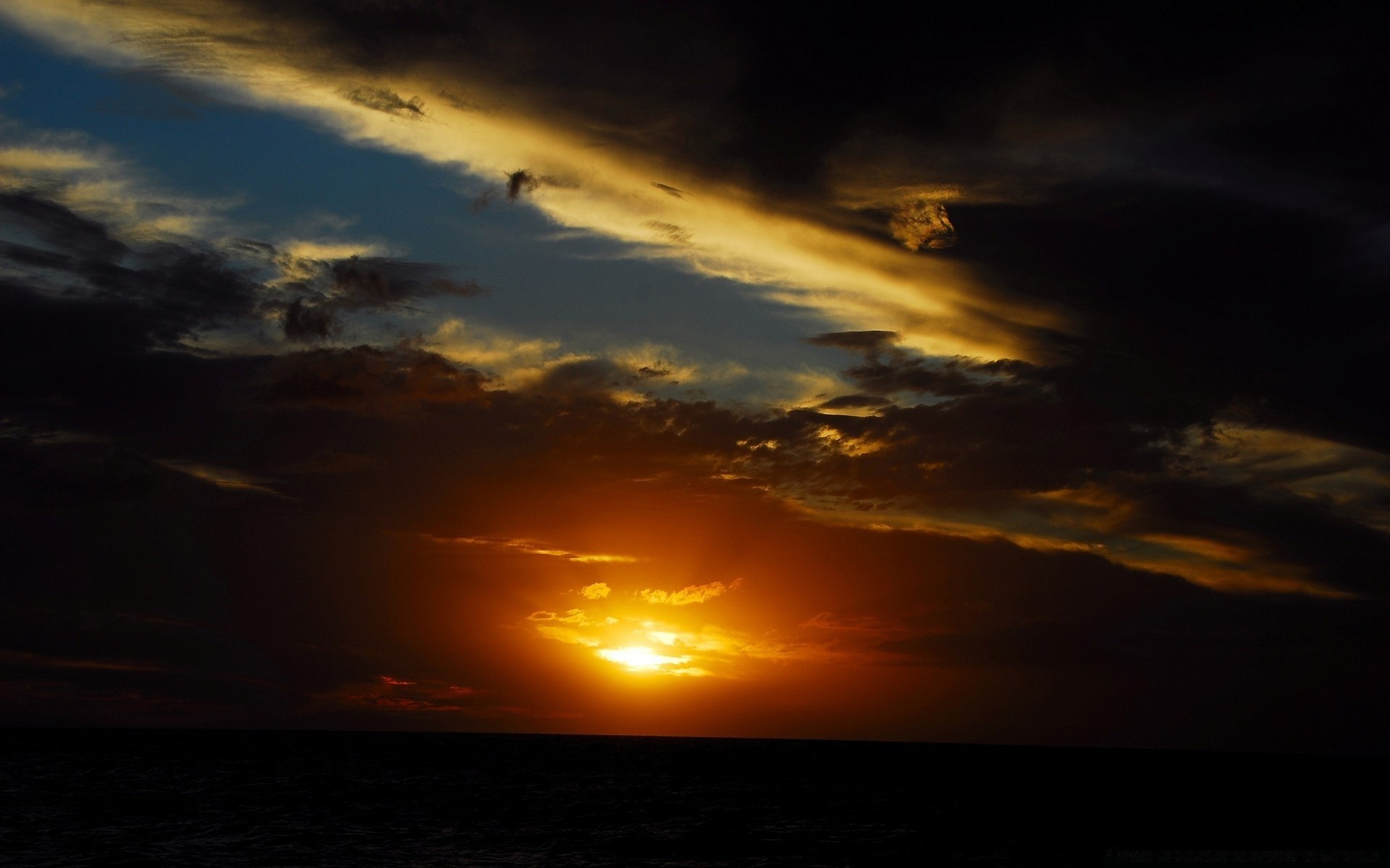 cielo puesta de sol amanecer noche anochecer sol agua iluminado cielo luz playa mar paisaje océano silueta buen tiempo naturaleza