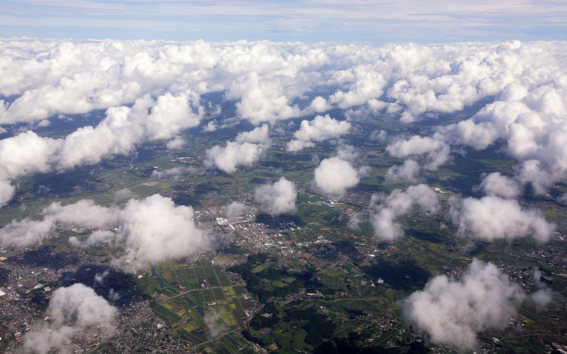 céu paisagem céu natureza tempo viajar ao ar livre luz do dia nuvem luz avião ar bom tempo espetáculo cênica verão