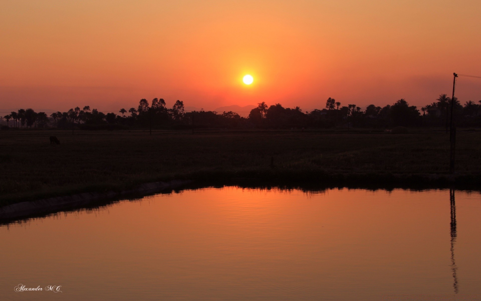 céu pôr do sol amanhecer noite anoitecer água sol iluminado silhueta reflexão lago céu paisagem ao ar livre névoa