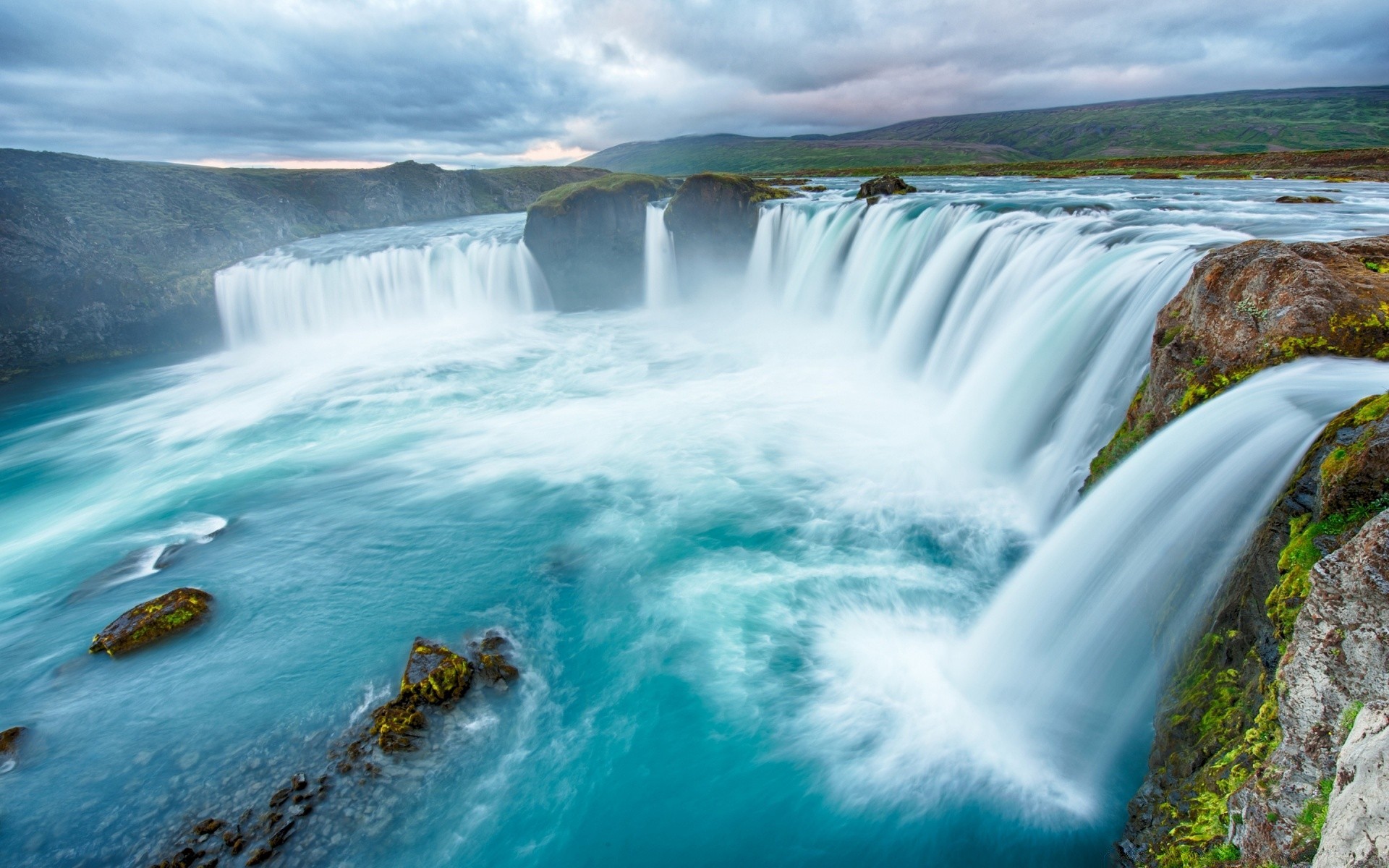 cascate acqua cascata paesaggio viaggi natura movimento paesaggio roccia fiume all aperto cascata scenico splash flusso mare surf autunno bagnato oceano