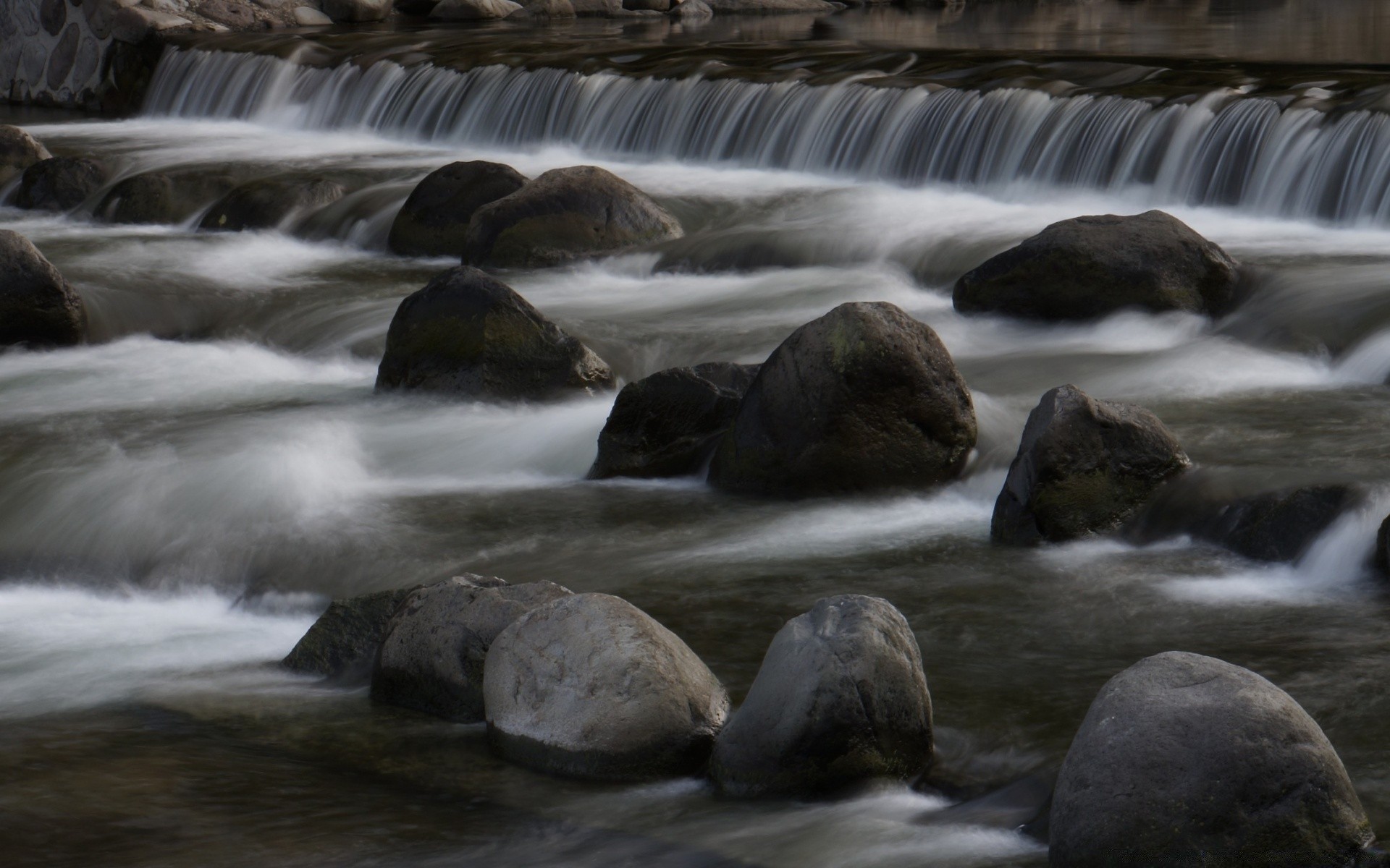 водоспади води річка водоспад фотографія потік руху рок на відкритому повітрі природа - рапідс подорожі холодна розмитість