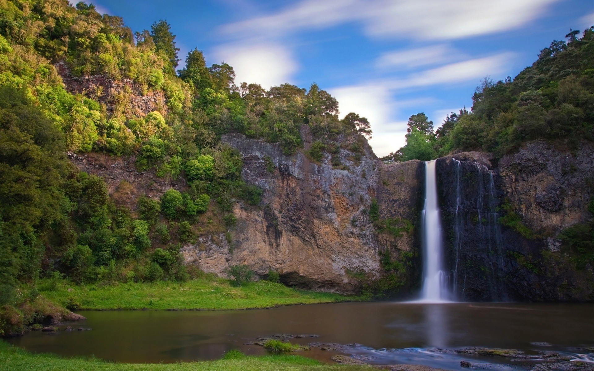 cascate acqua fiume cascata paesaggio natura viaggi roccia albero montagna legno all aperto flusso scenico cielo autunno lago ambiente luce del giorno estate