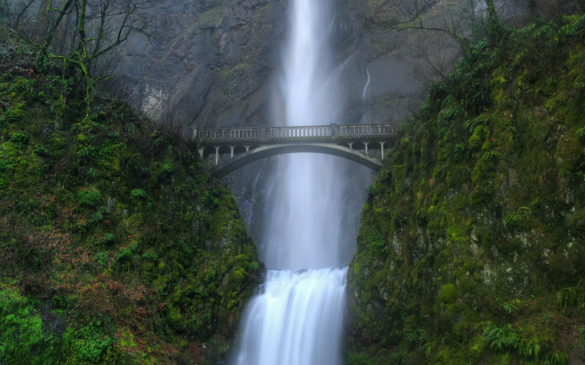 wasserfälle wasserfall wasser fluss natur landschaft reisen holz holz im freien fluss blatt herbst medium tageslicht landschaftlich park bewegung nass berge