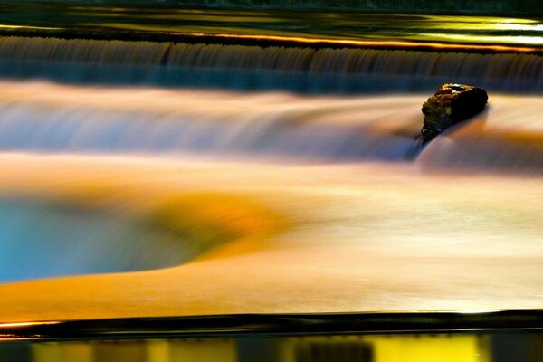 Foto inusual de las cataratas del Niágara