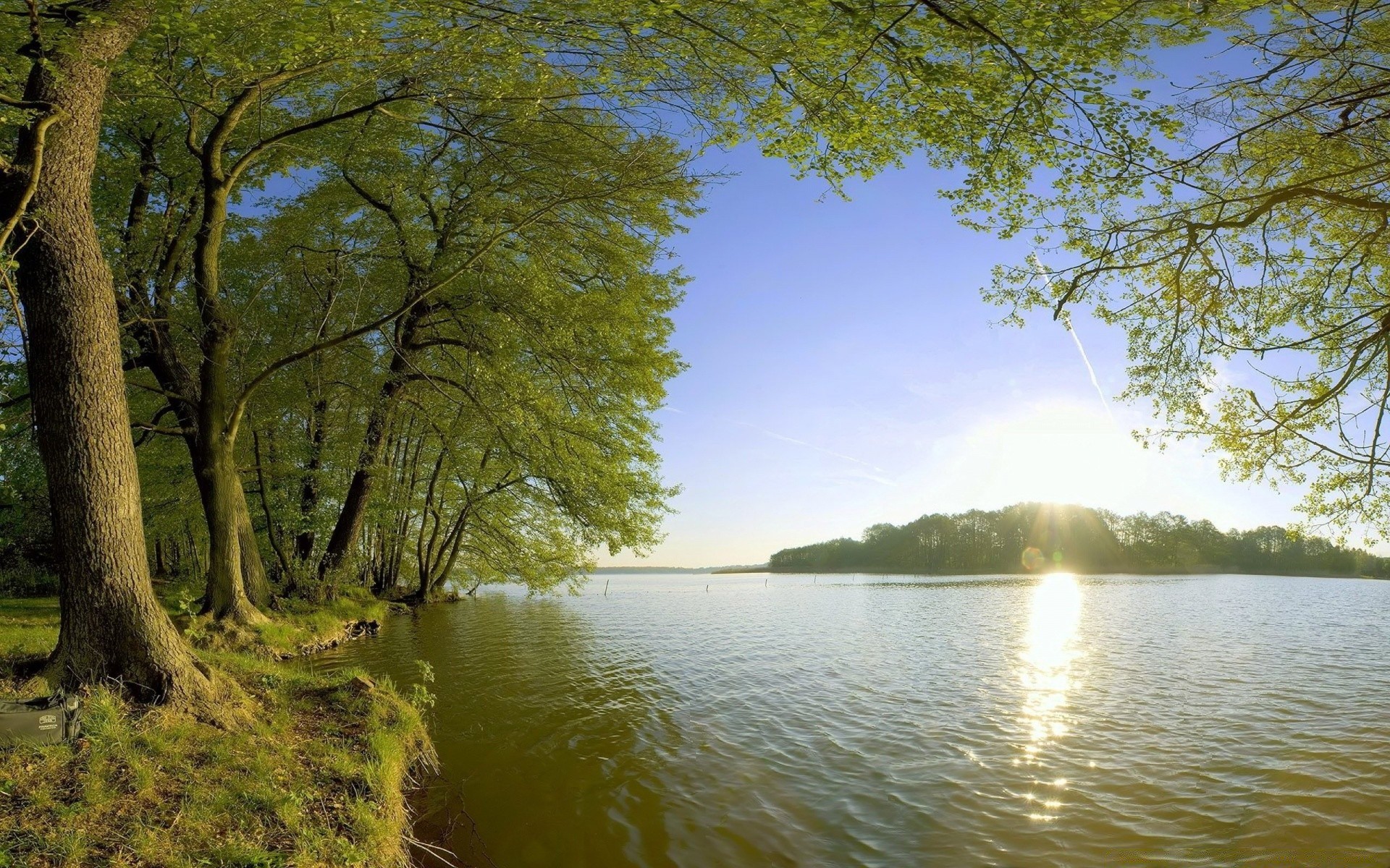 lake tree nature landscape wood water fall leaf dawn outdoors fair weather sun park river daylight scenic reflection summer composure