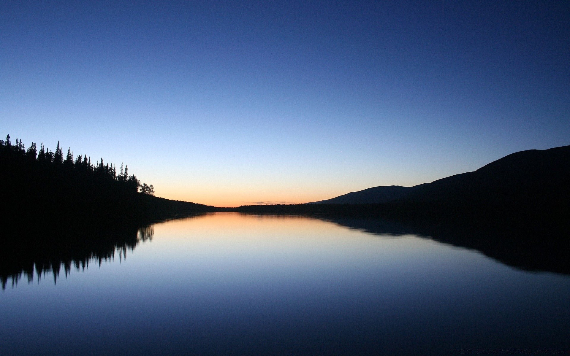 lac coucher de soleil eau aube lune soir ciel crépuscule réflexion rétro-éclairé silhouette paysage en plein air soleil