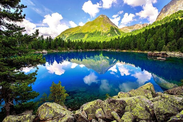 Landscape of the mountain by the lake