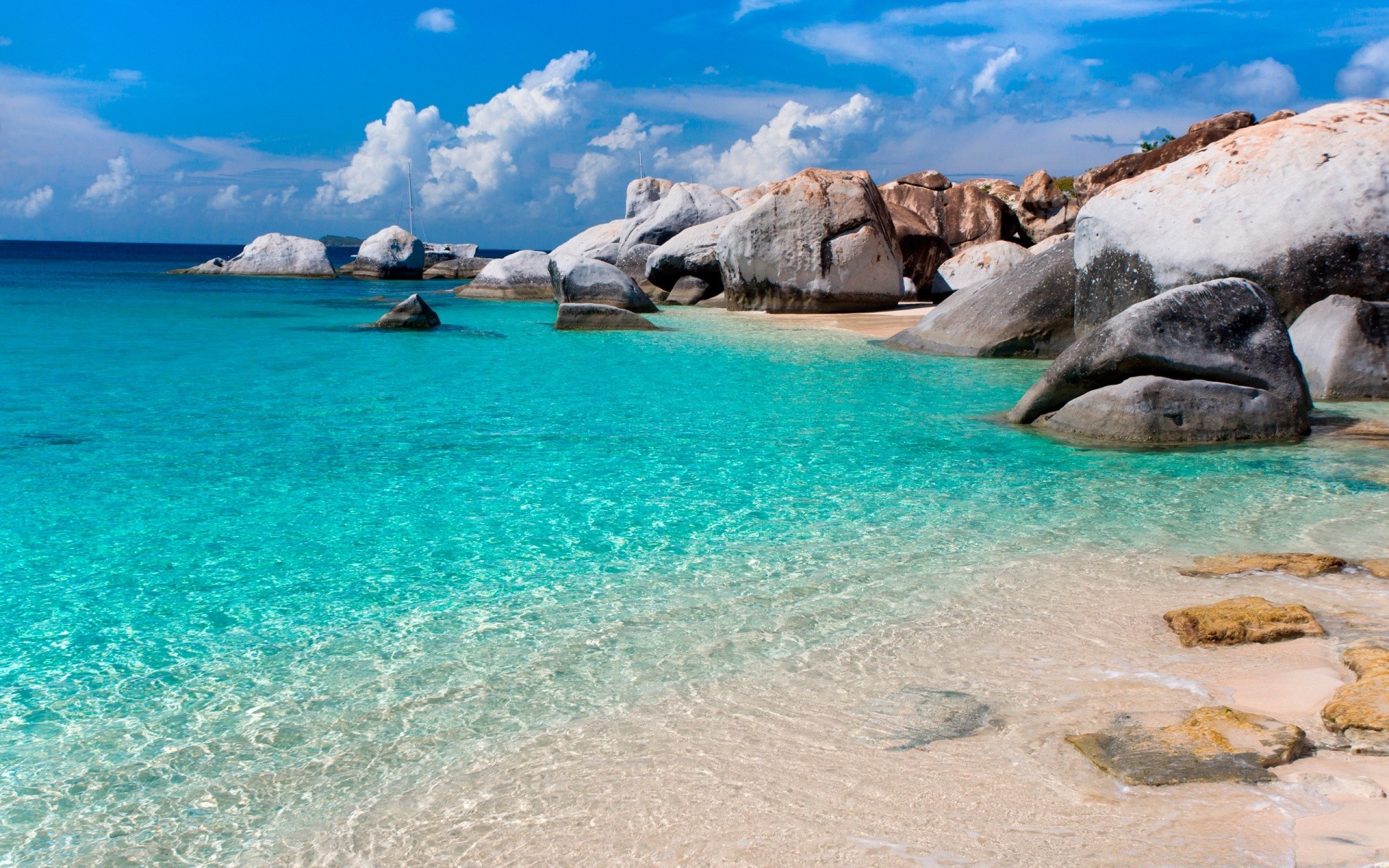 sommer wasser meer strand reisen meer insel ozean urlaub türkis sand idylle tropisch bucht entspannung landschaft himmel natur lagune