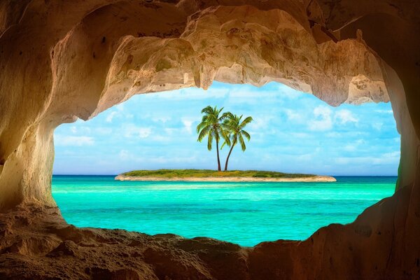 View from the grotto to the tropical island