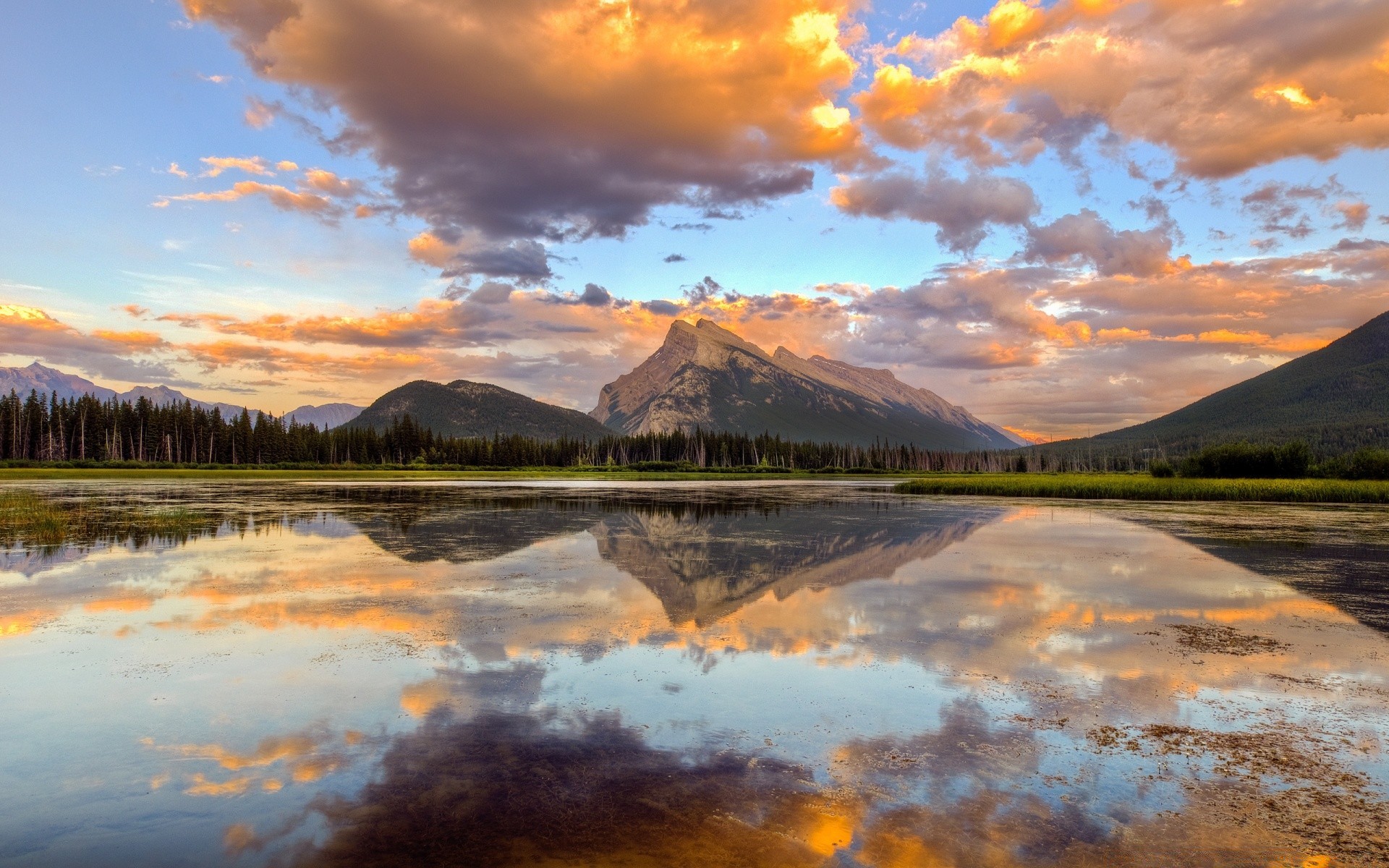 lago reflexión puesta de sol agua paisaje amanecer naturaleza montañas cielo al aire libre viajes otoño nieve noche río escénico madera