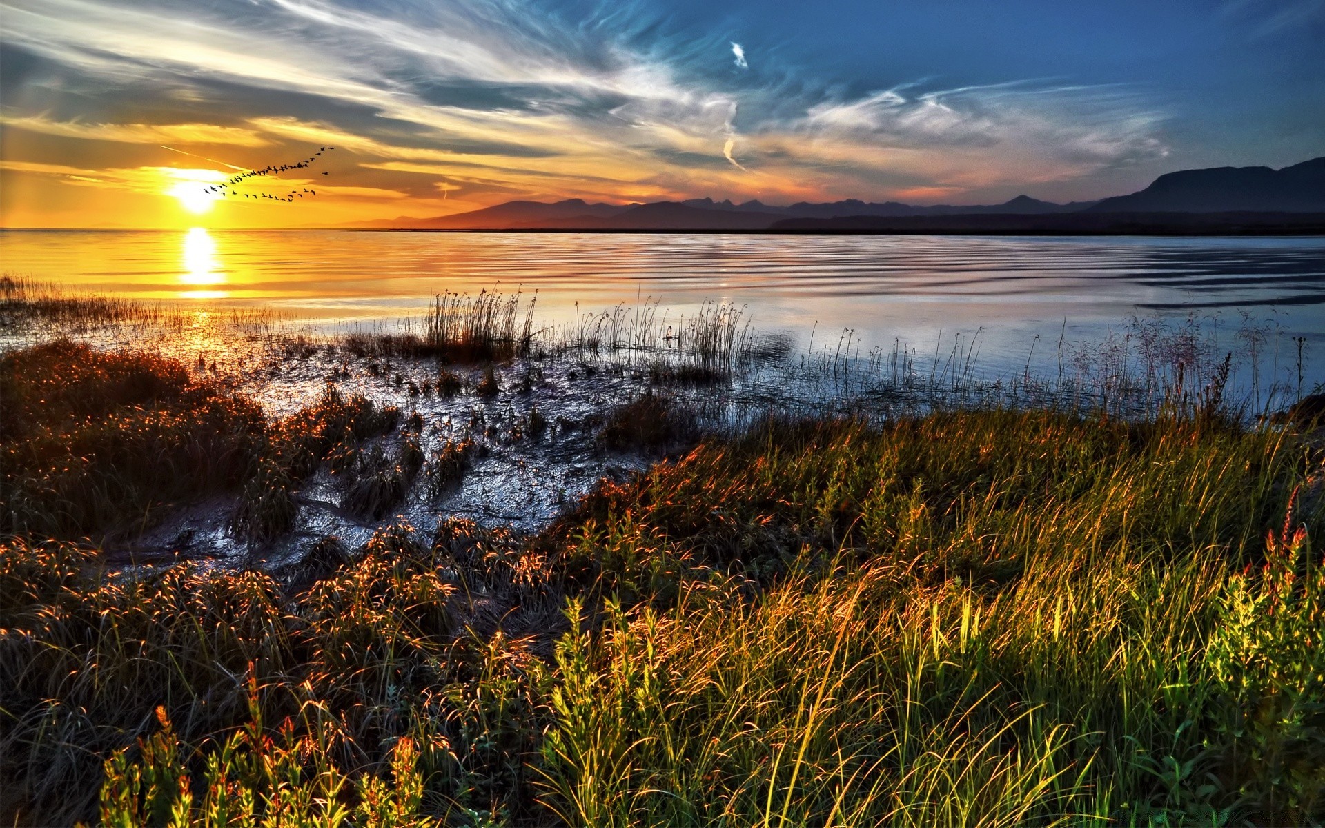 lake sunset landscape dawn water nature reflection sky dusk evening sun outdoors cloud river fall fair weather scenic light beach