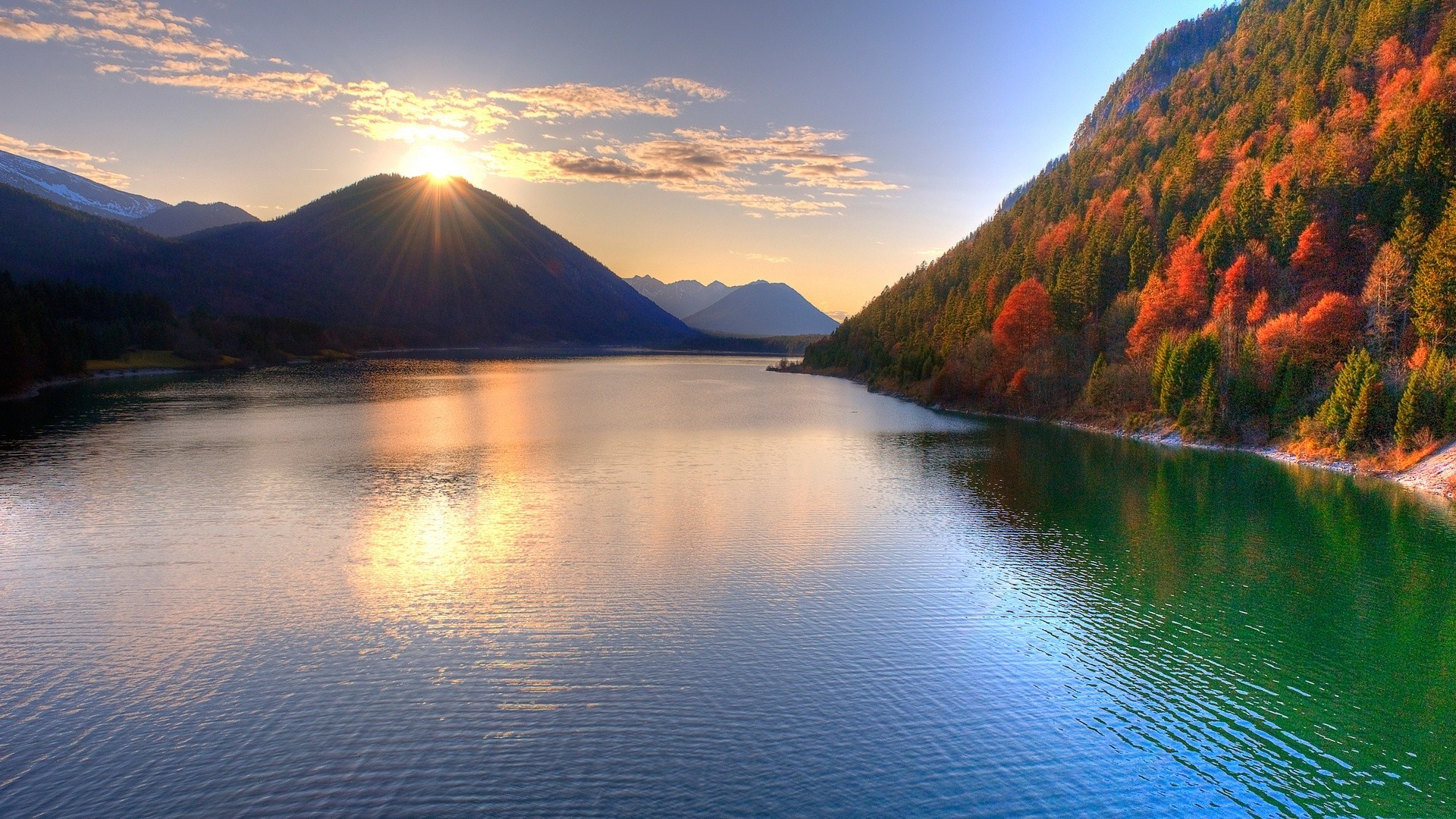 lago agua puesta del sol amanecer montañas naturaleza reflexión paisaje viajes noche al aire libre cielo crepúsculo sol