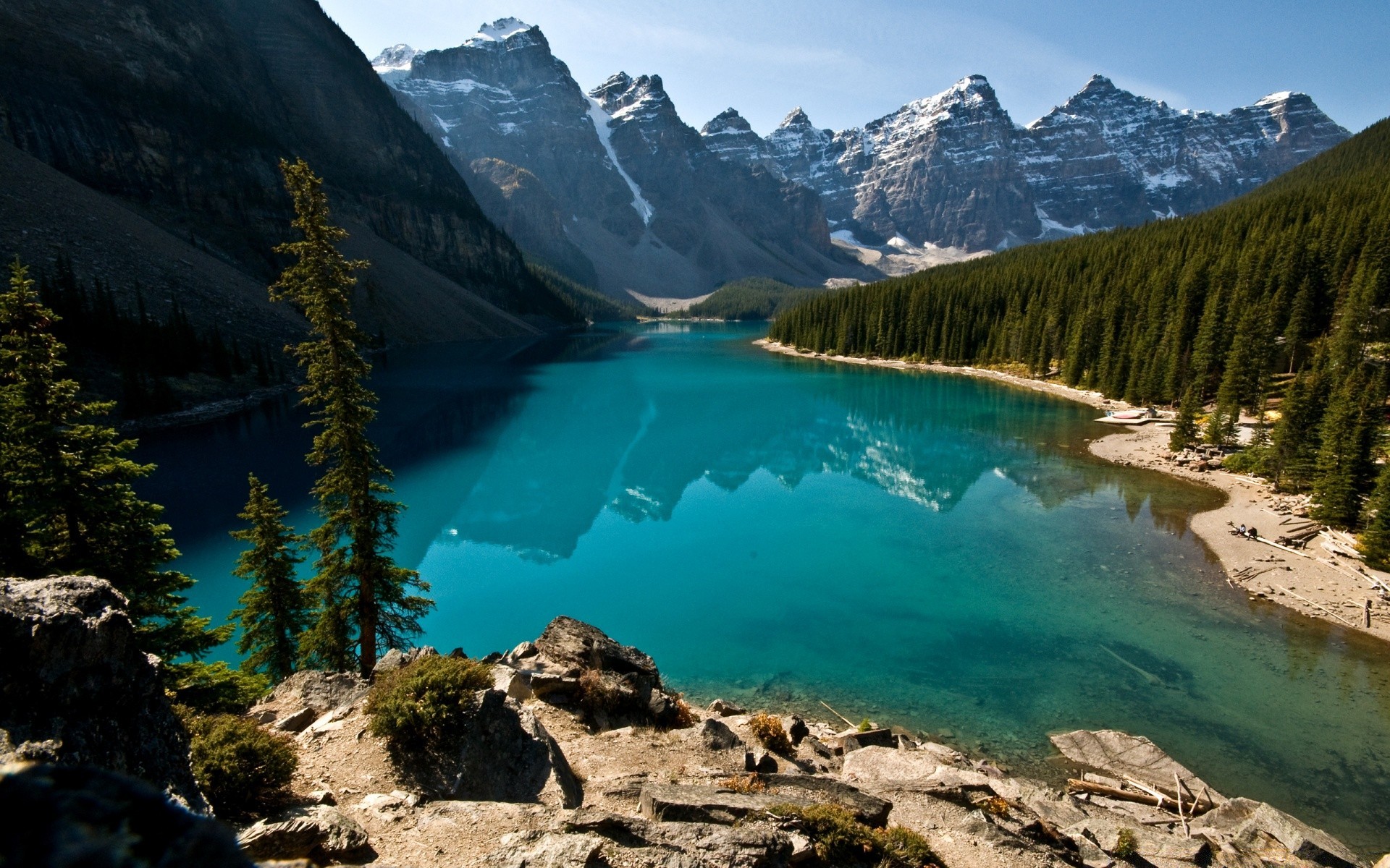 lake mountain water snow travel outdoors scenic landscape daylight nature conifer valley sky hike