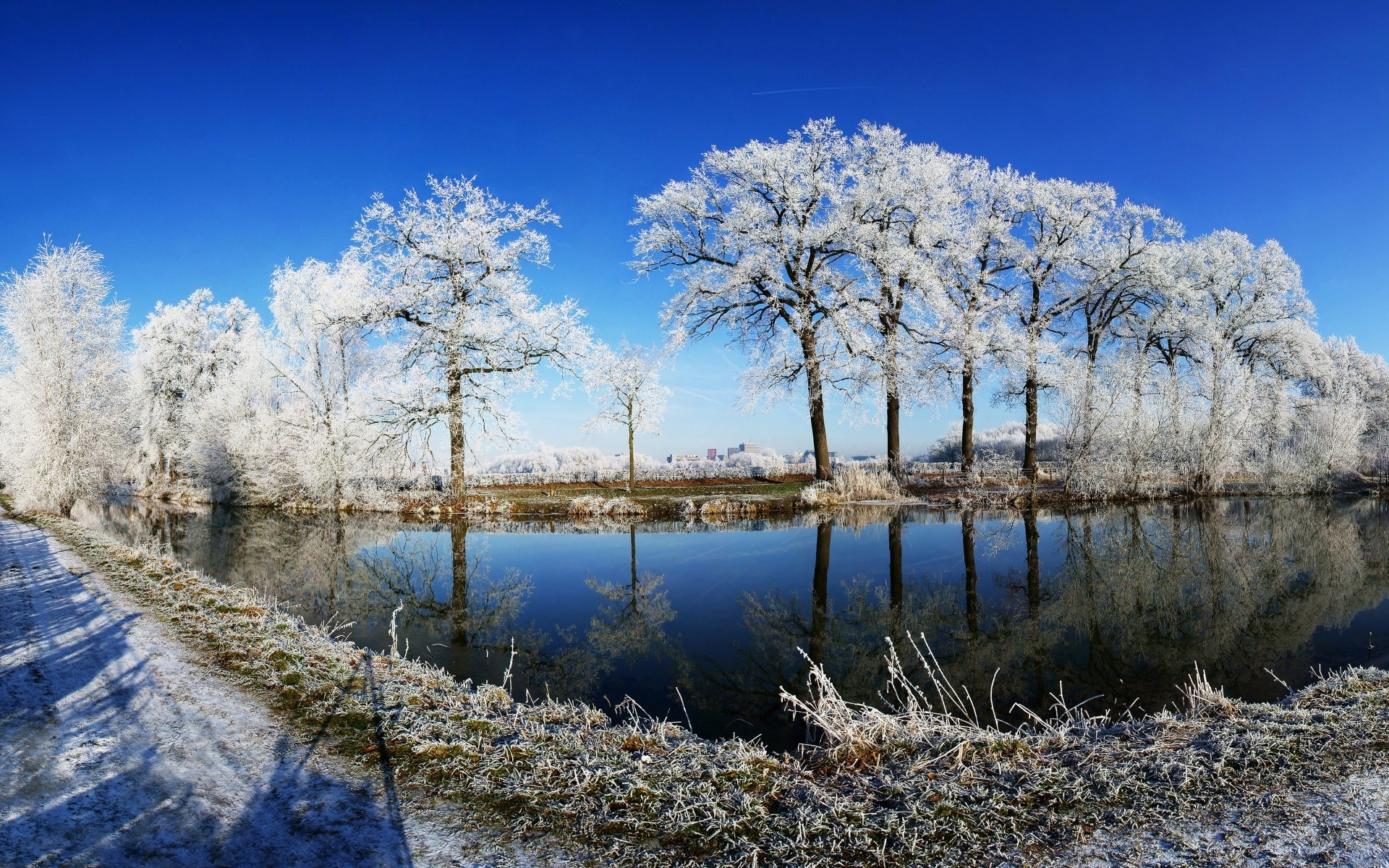 winter landschaft baum natur holz himmel saison wasser schnee landschaftlich szene im freien park schauspiel kälte reflexion see gutes wetter filiale