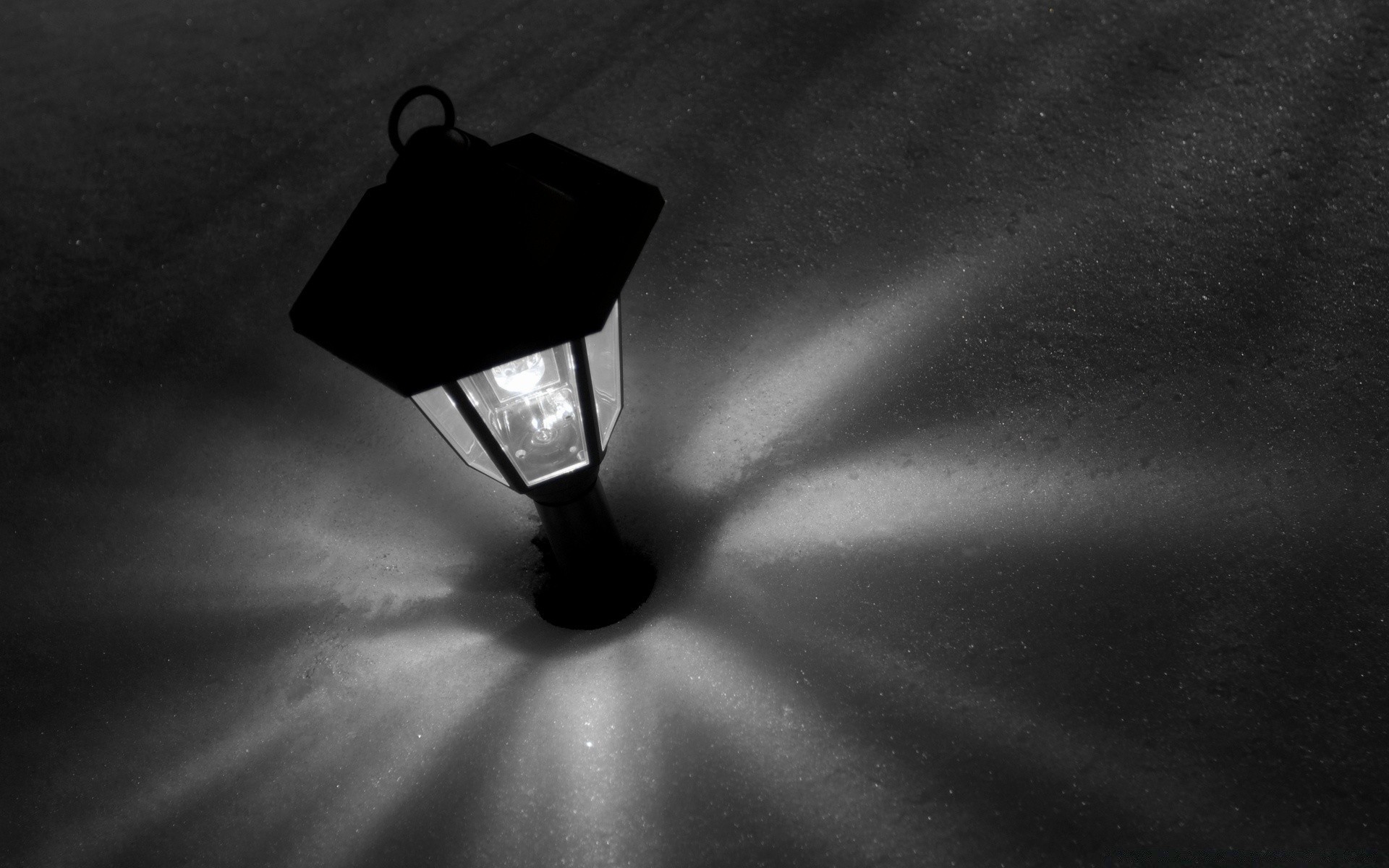 winter scheinwerfer licht schatten stillleben lampe monochrom dunkel stroboskop studio