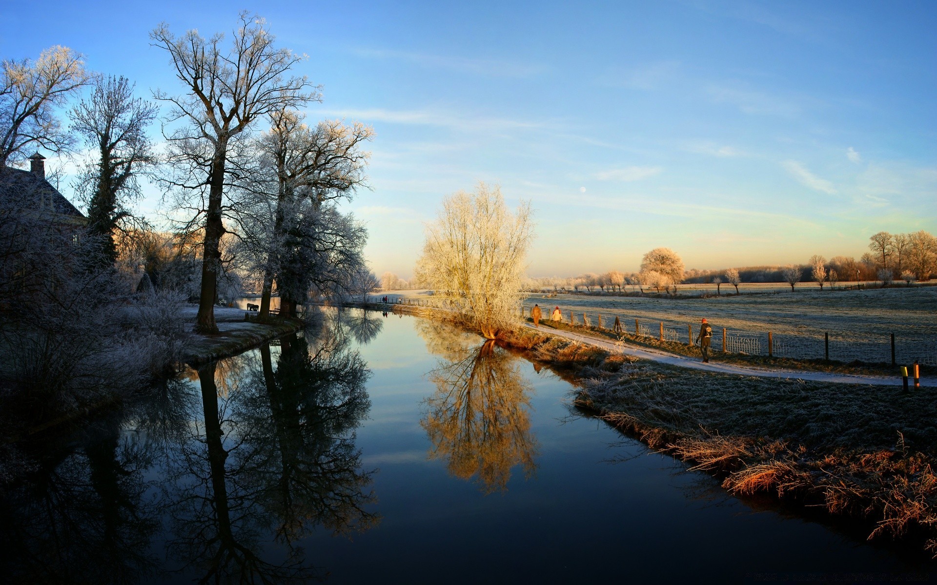 zima wody krajobraz odbicie drzewo jezioro świt natura rzeka drewna jesień niebo na zewnątrz zachód słońca park światła wieczorem plesid